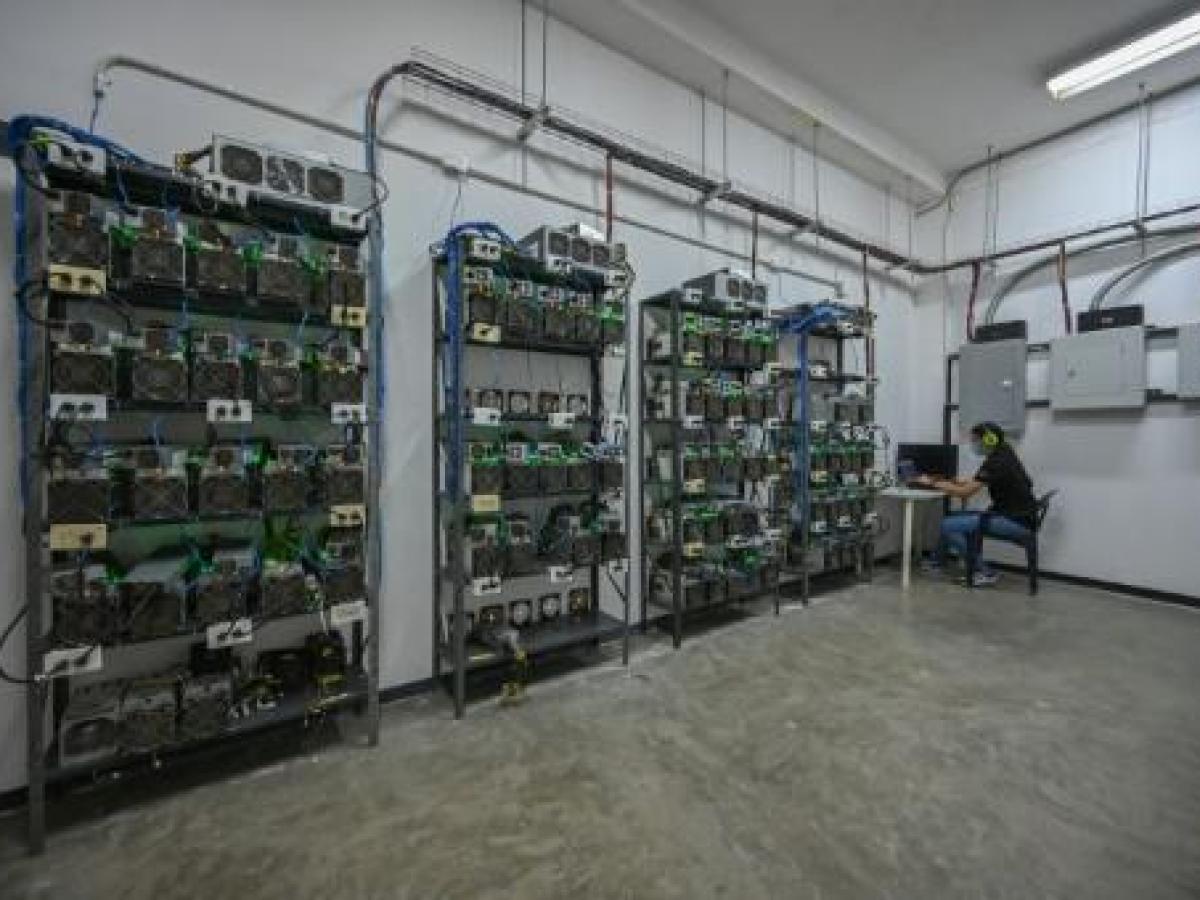 Energía barata se convierte en criptomonedas en Venezuela - SWI swissinfo.ch