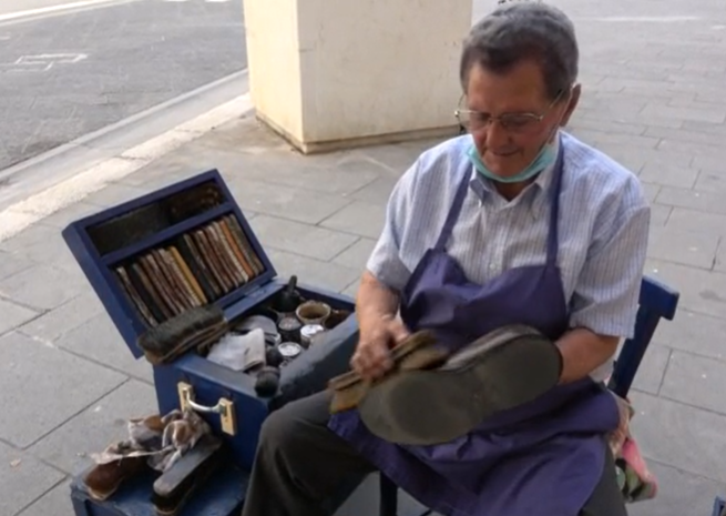 Giuseppe Romano all opera.