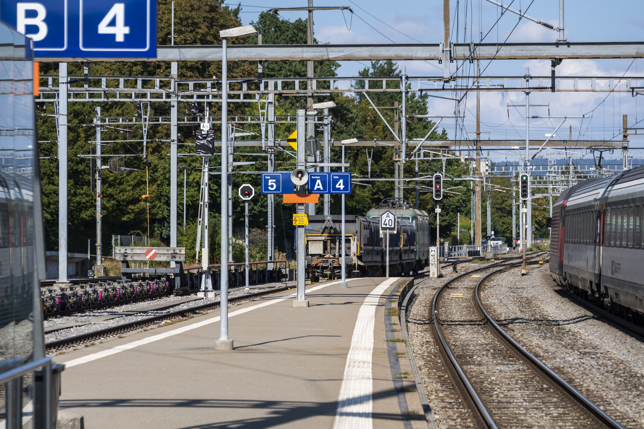 ue sur le quai de la gare de Morges