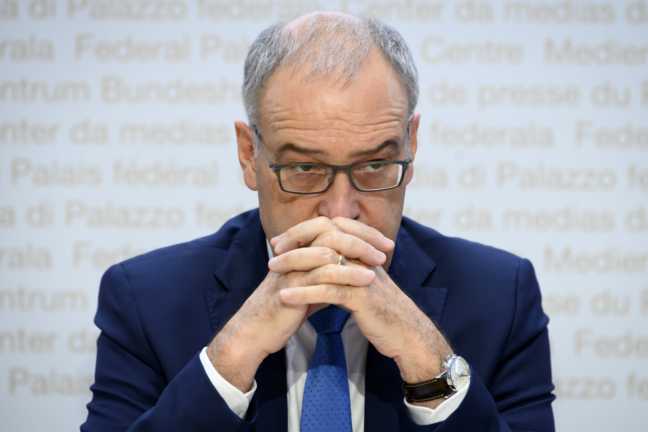 Guy Parmelin alla consueta conferenza stampa del mercoledì.