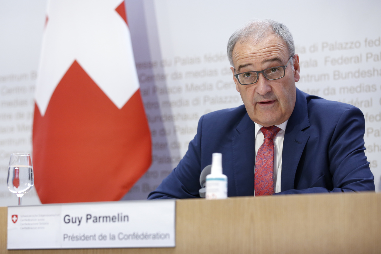 L attuale presidente della Confederazione Guy Parmelin.