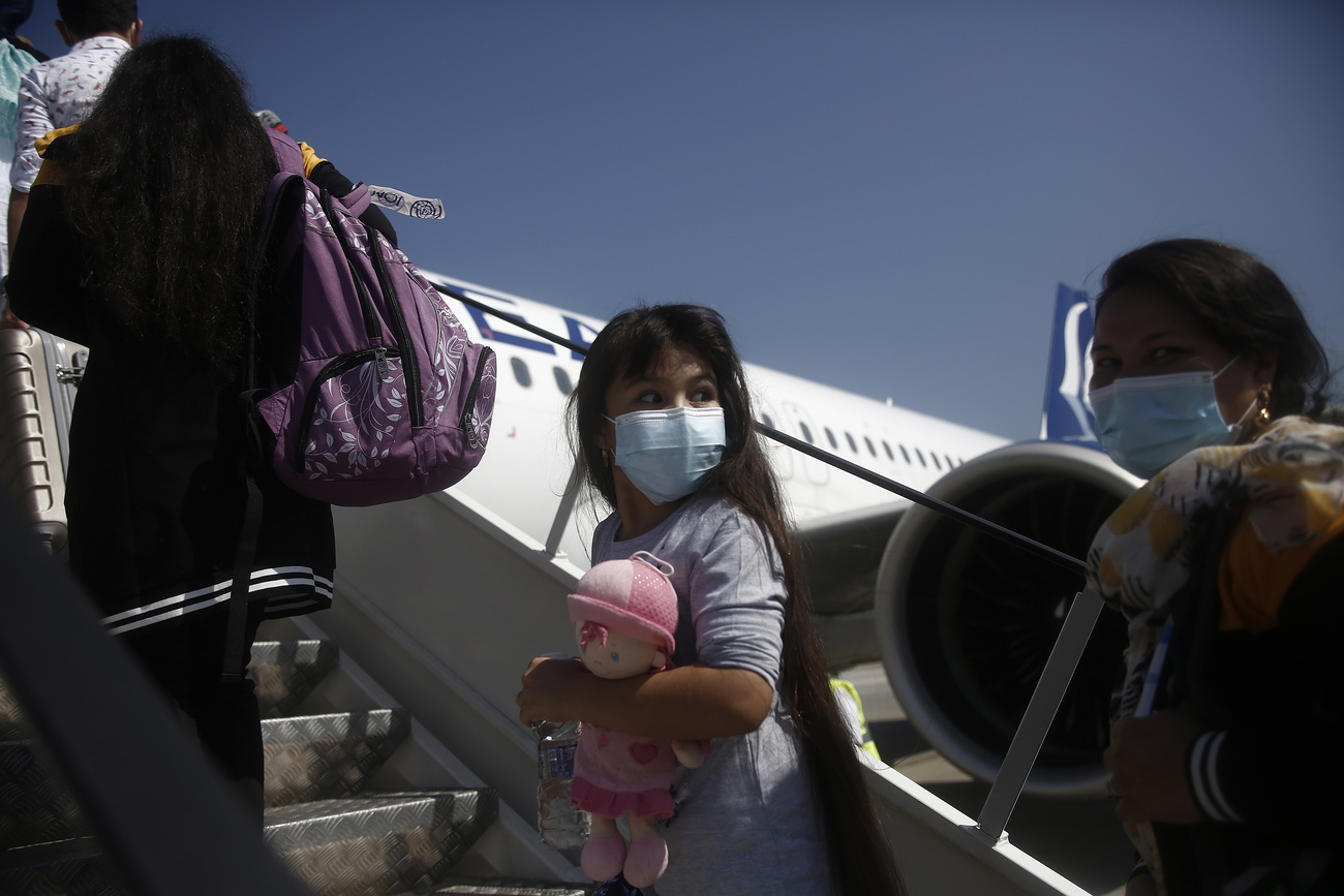Girl refugee