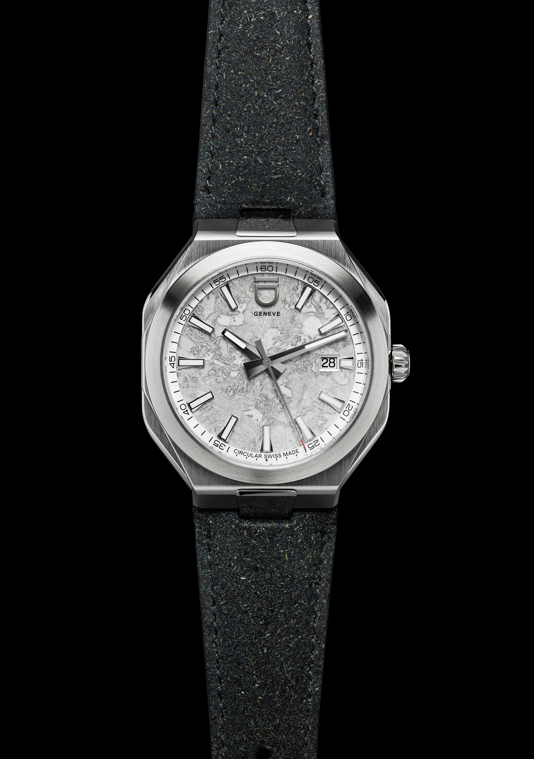 Circular 1是首款利用汝拉地區企業生產的再生鋼製成的手錶。