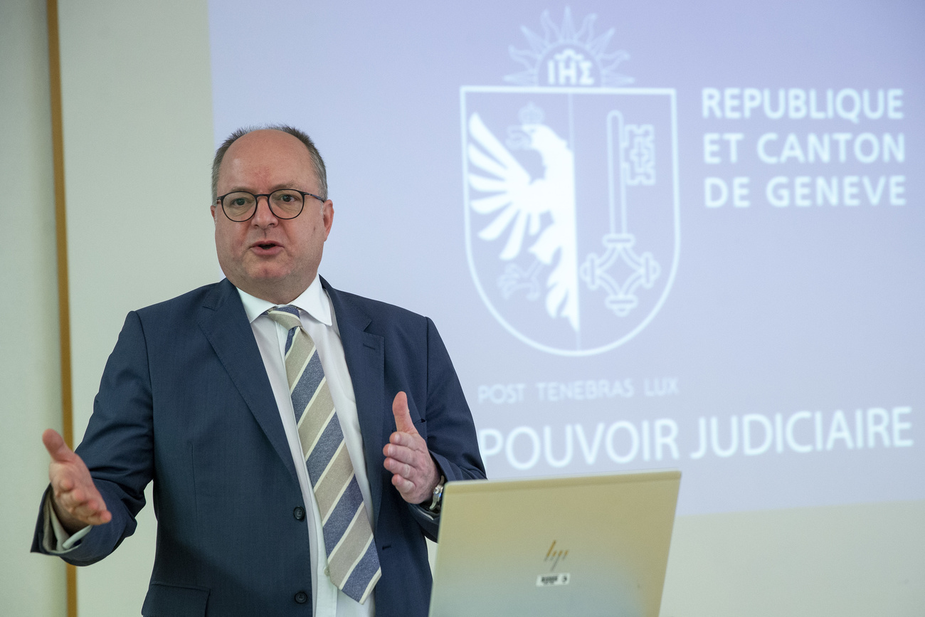Il procuratore ginevrino Olivier Jornot.