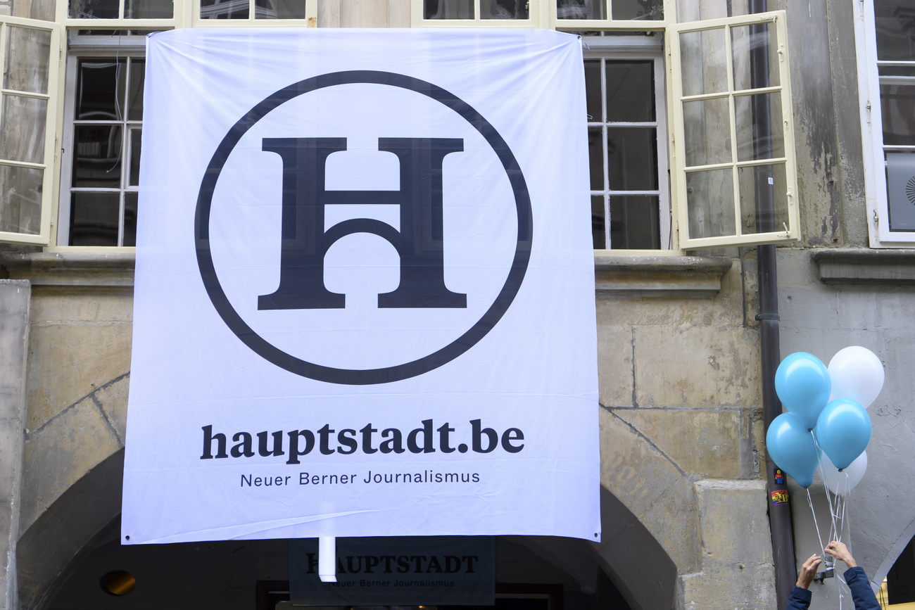Transparent mit dem Schriftzug Hauptstadt.be