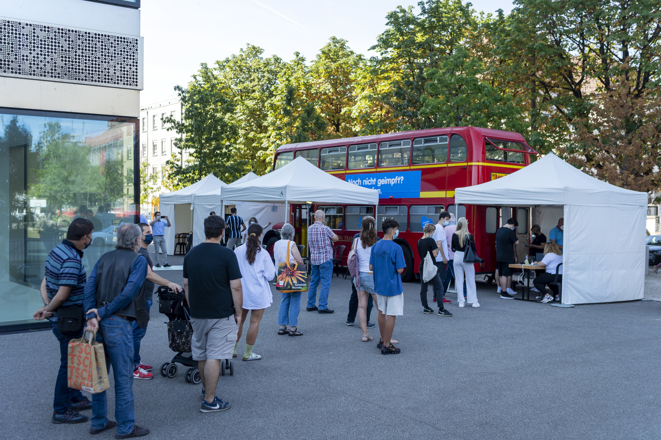 Basel vaccine bus