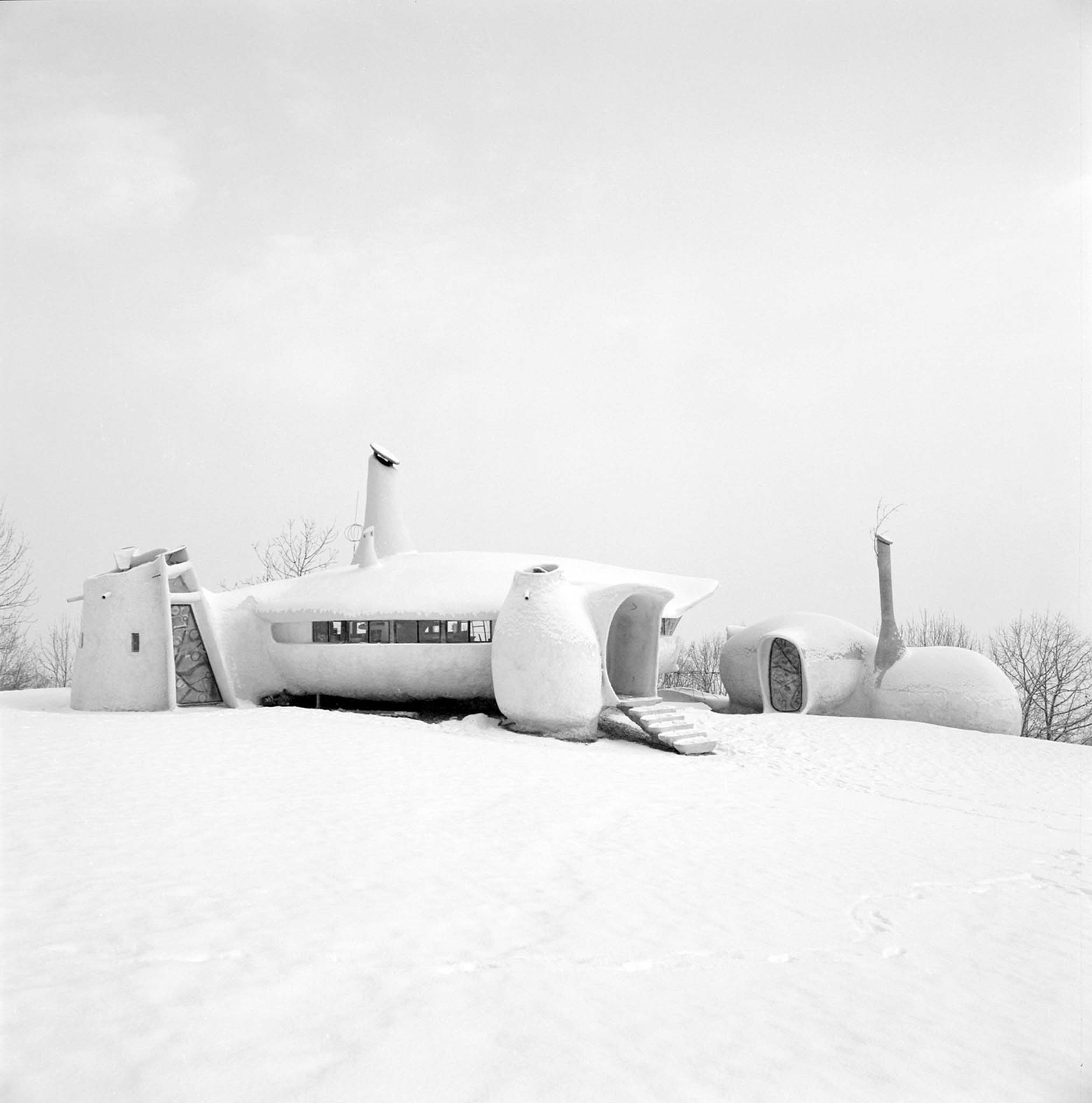 スイスの建築家パスカル・ホイザーマンとクロード・コスティのバブルハウス 1966年