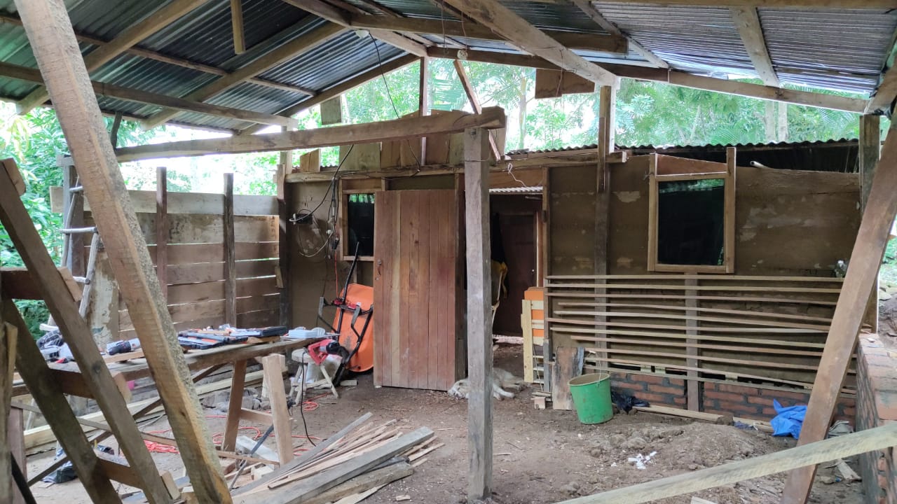 Rénovations d une maison en bois.