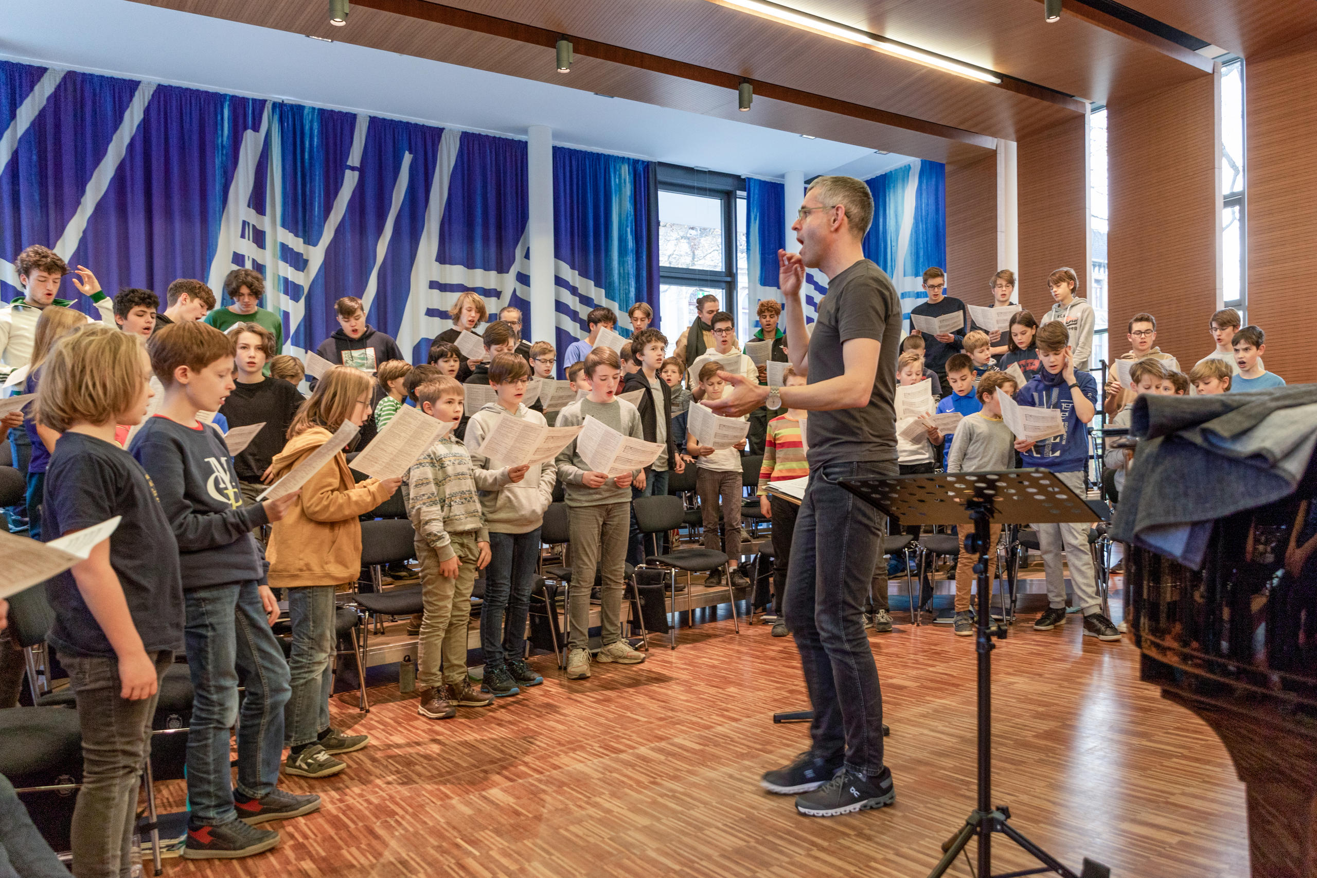 Dirigent und Chor