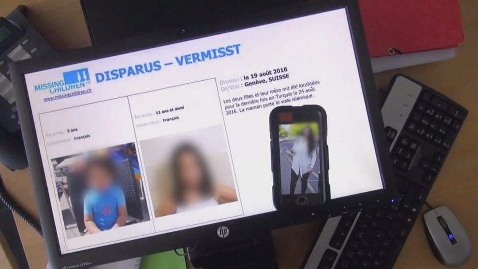 Online description of the two missing girls