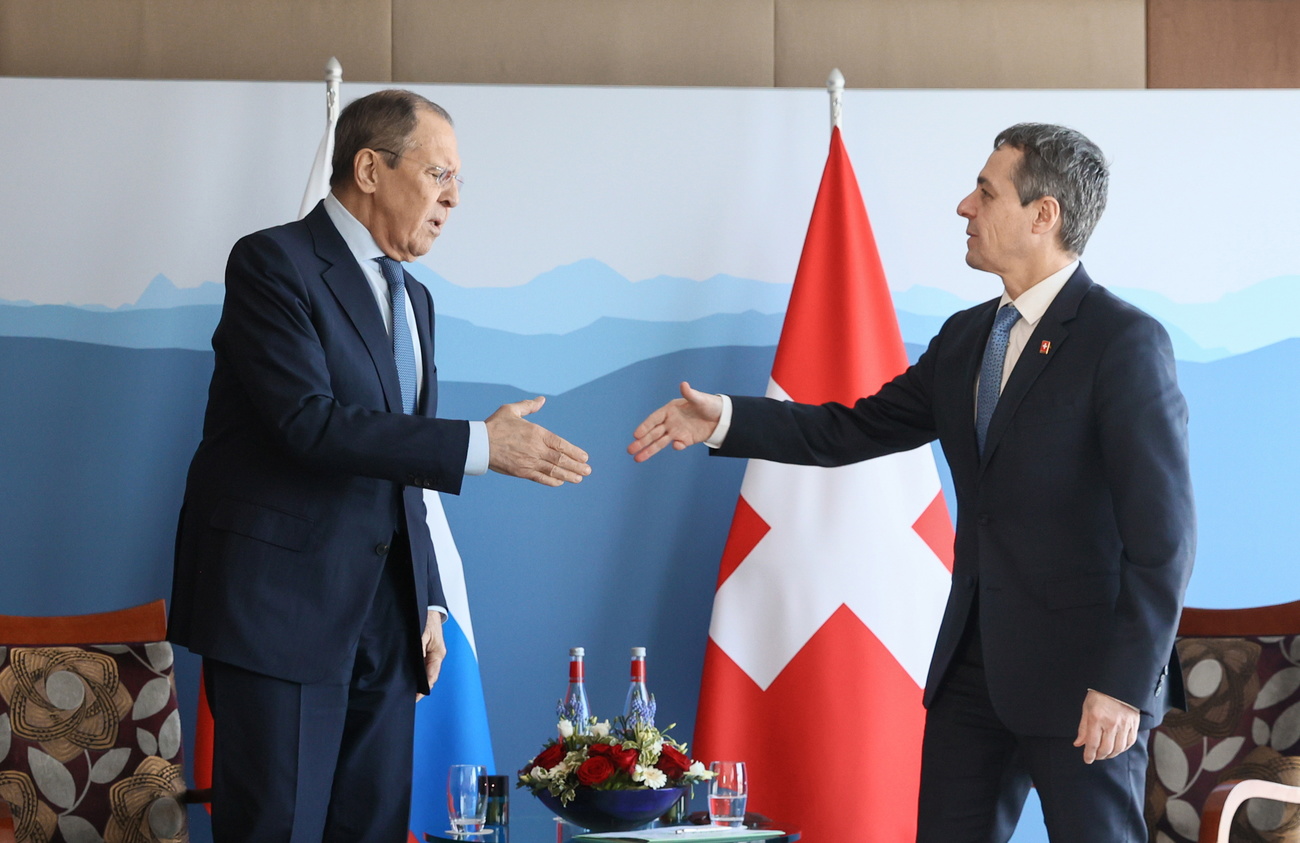 Lavrov e Cassis.