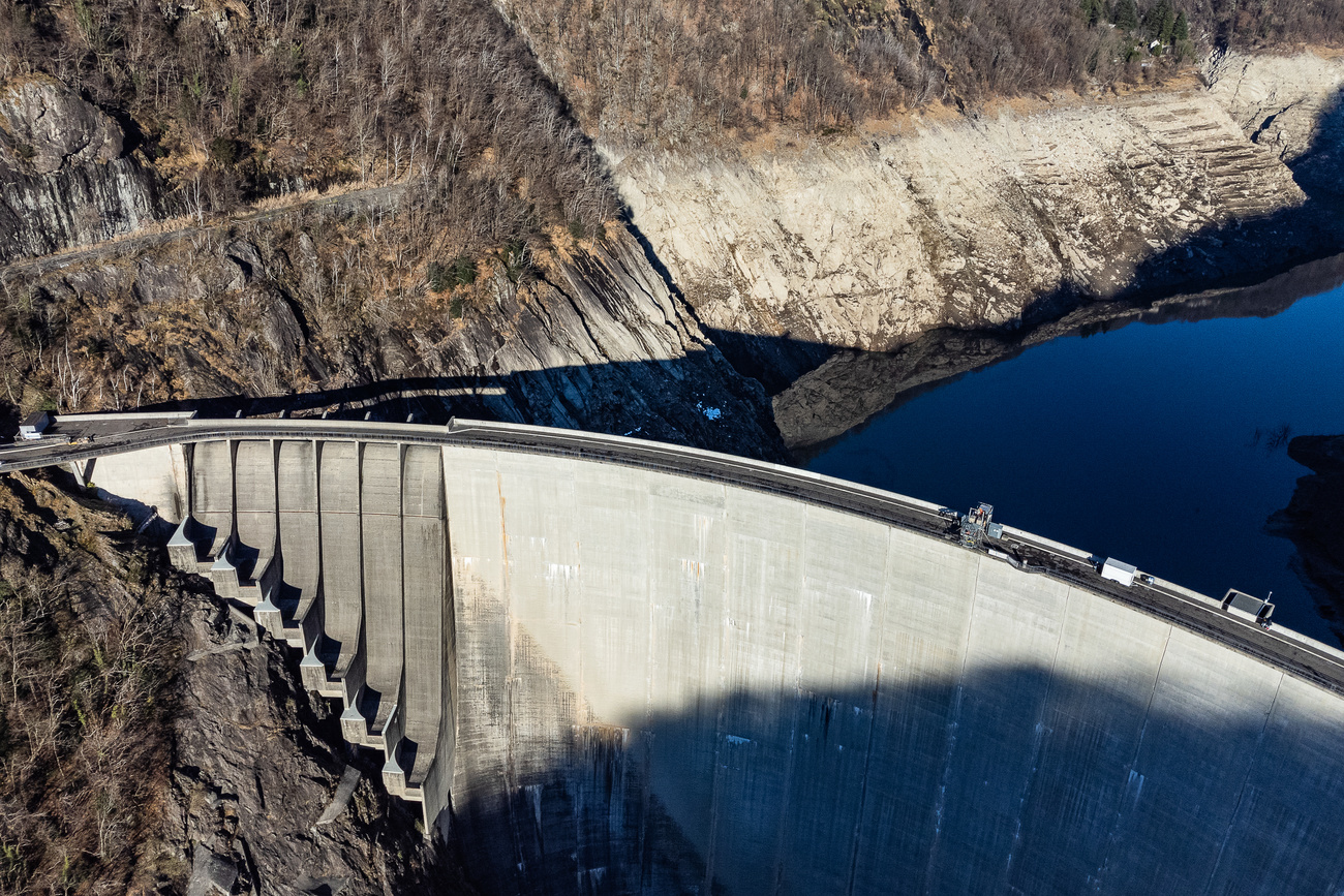 Vue sur un barrage