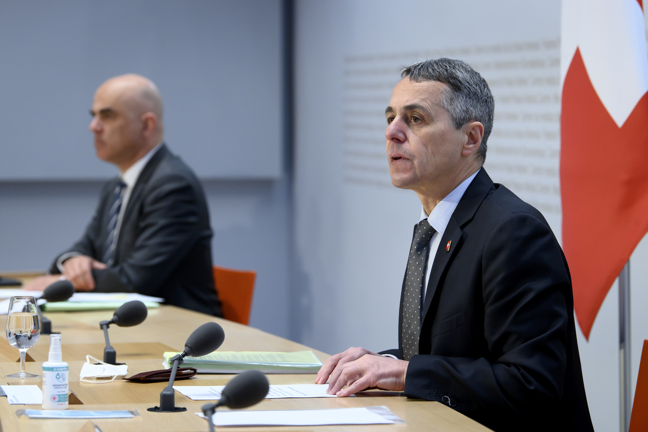 Ignazio Cassis and Alain Berset at Covid presser on Wednesday.