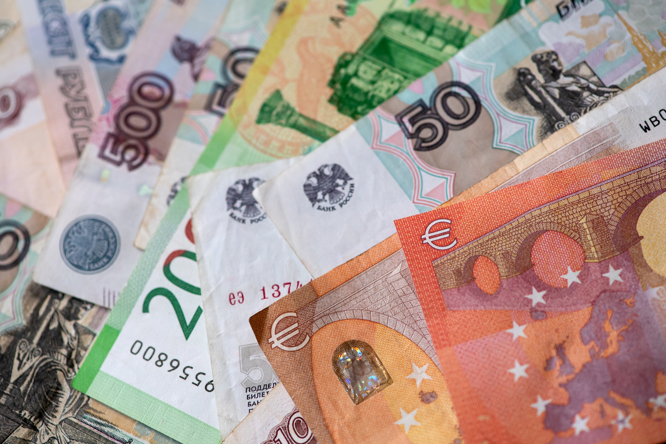 Banconote russe ed europee.