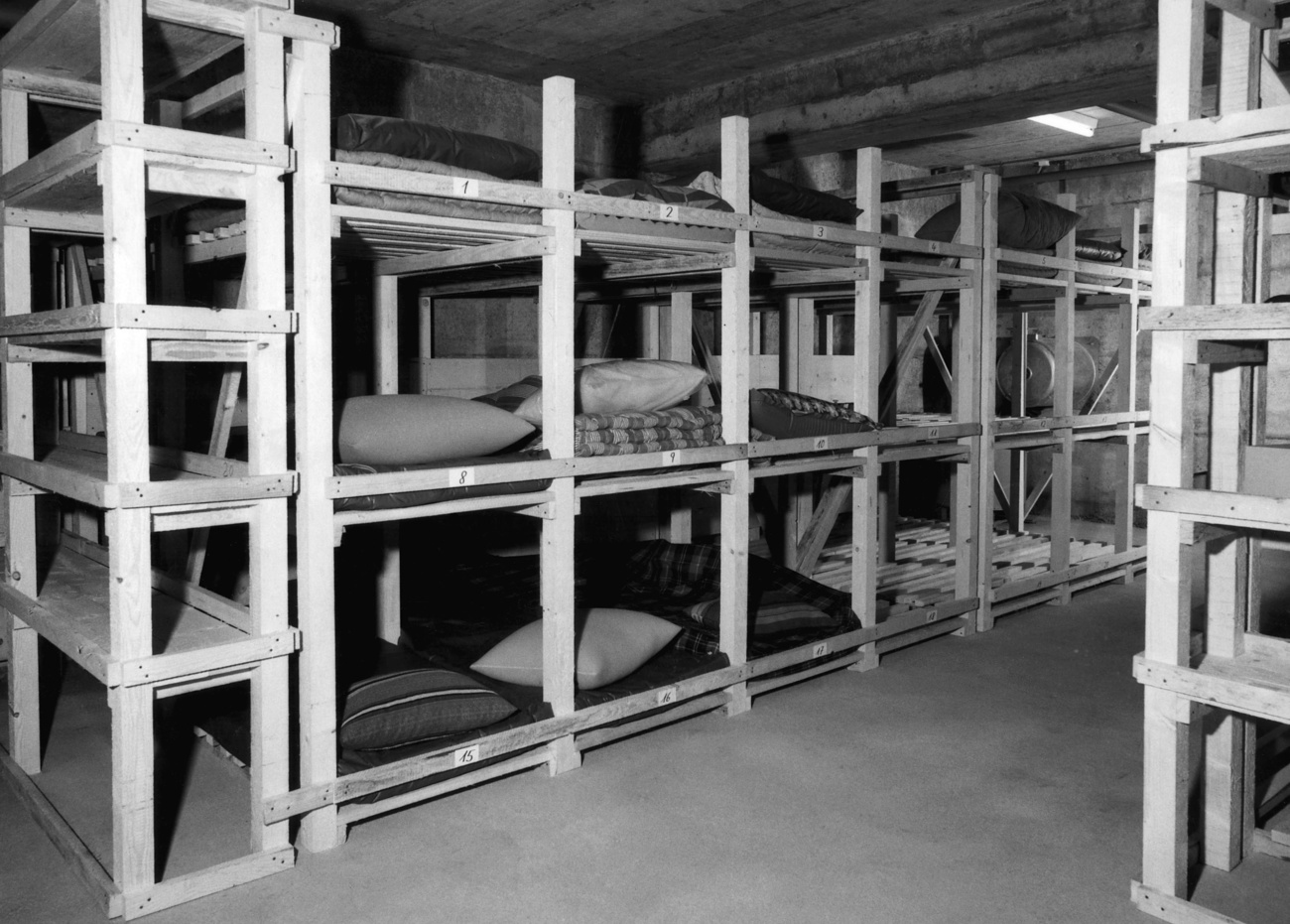Intérieur d un abris antiatomique suisse