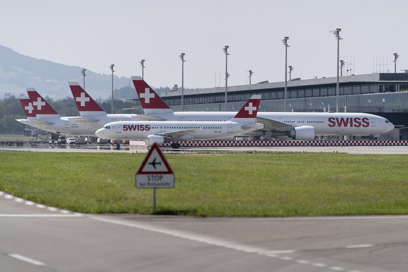 aviões SWISS