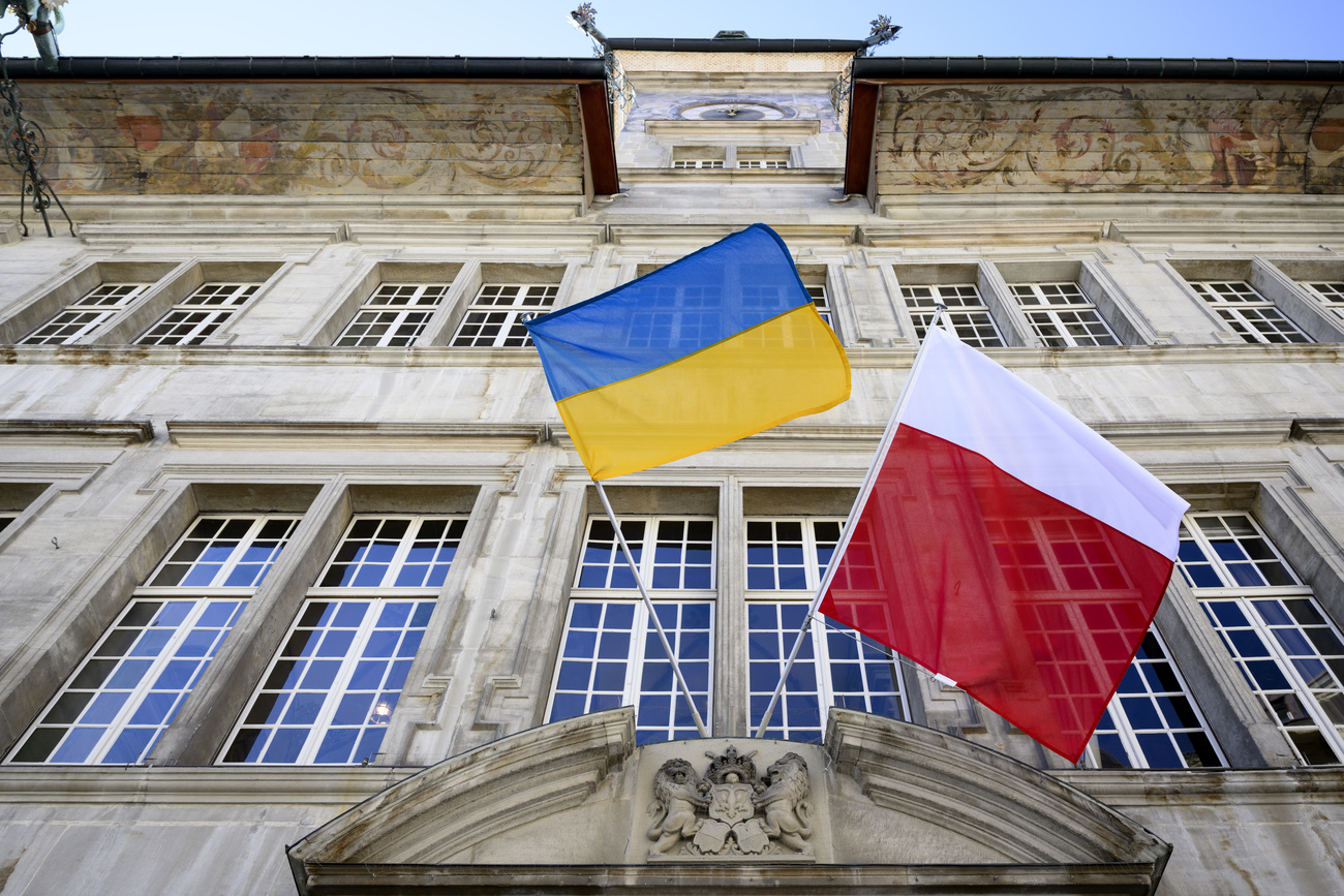 drapeaux ukraine et ville de lausanne