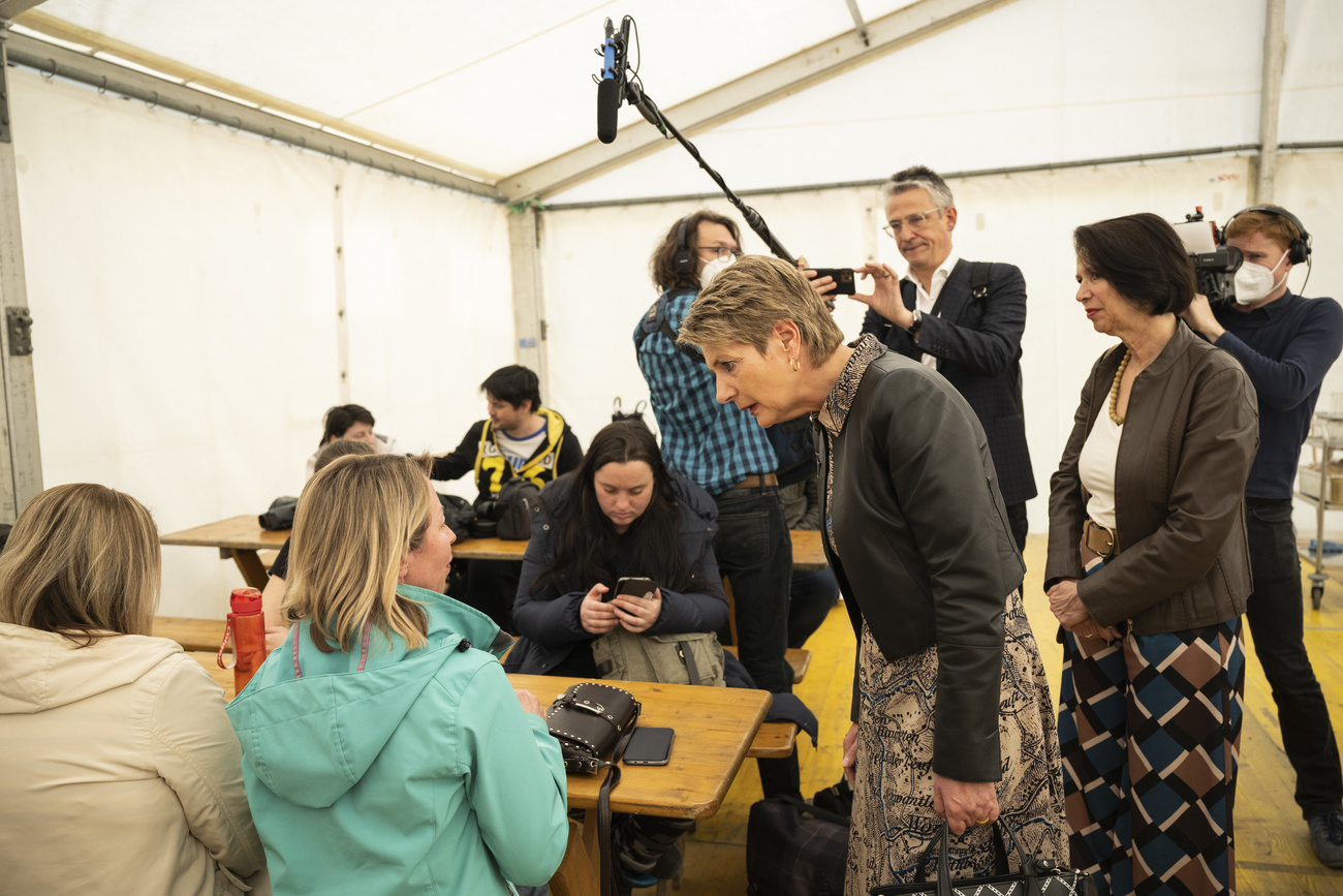 Justice Minister Karin Keller-Sutter speaking to Ukrainian refugees