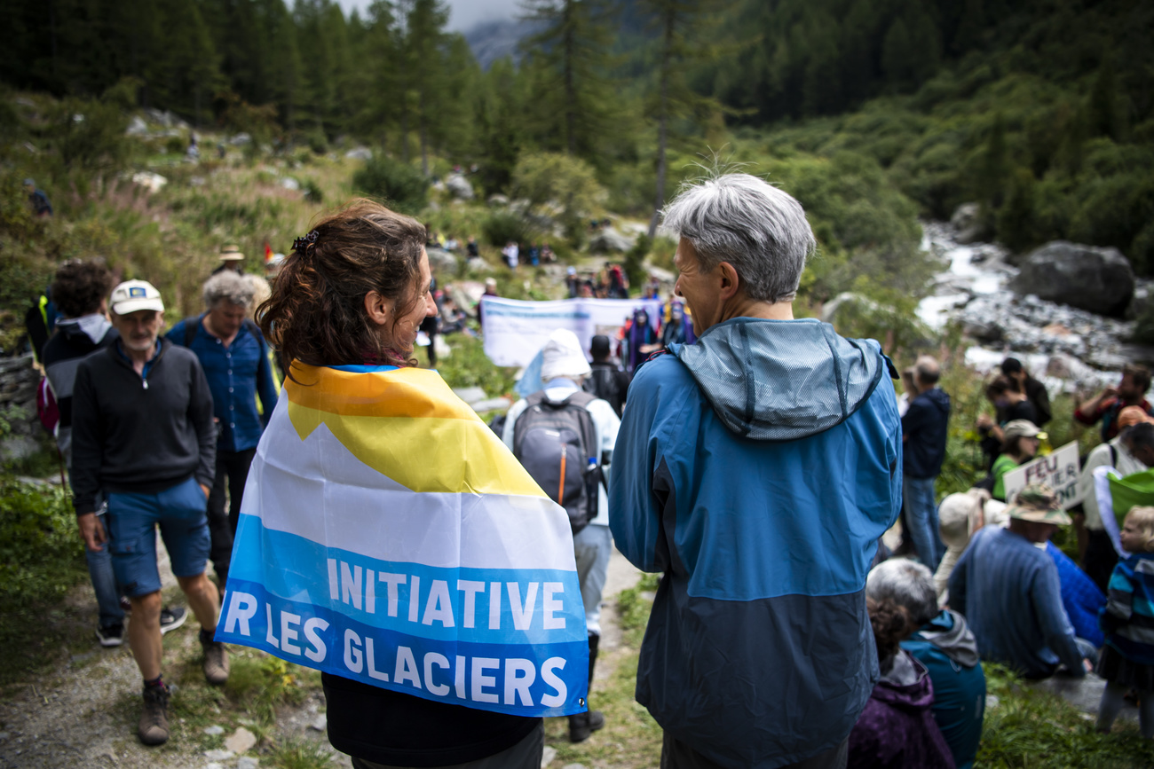 manifestation en faveur de l initiative pour les glaciers