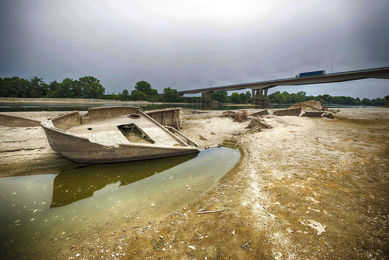 El río Po se seca en Piacenza