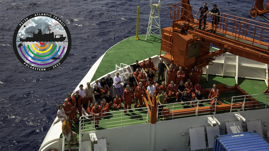 Crew and scientists on deck of the Polarstern