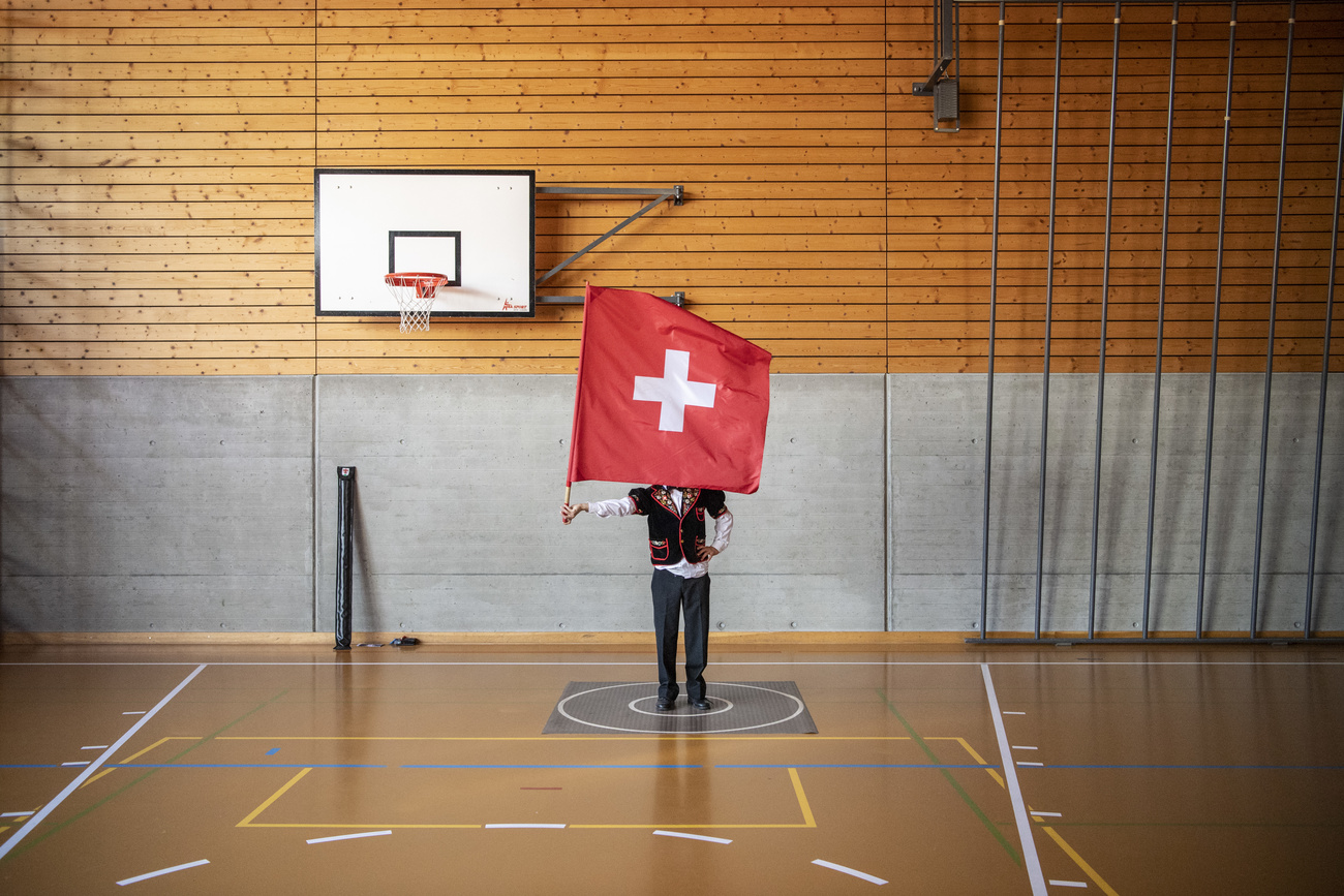 Schweizer Fahnenschwinger