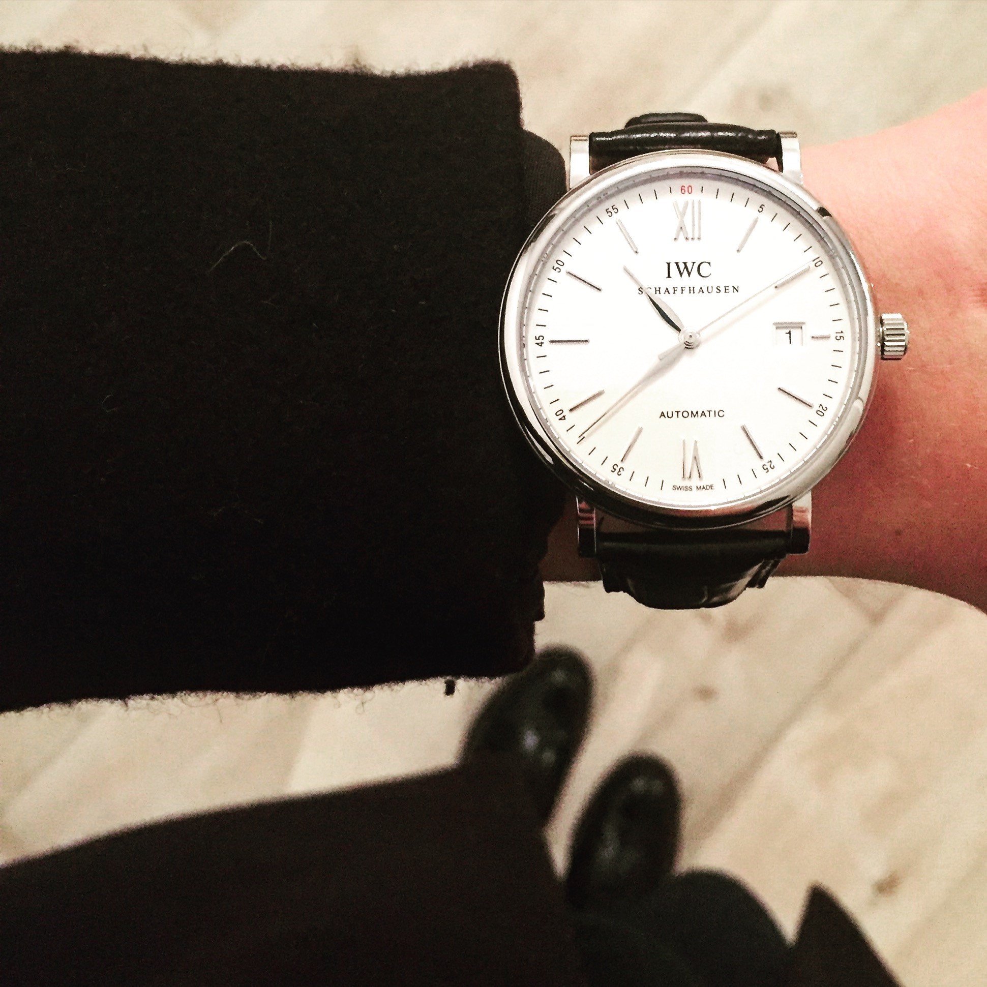 polso con orologio marca IWC