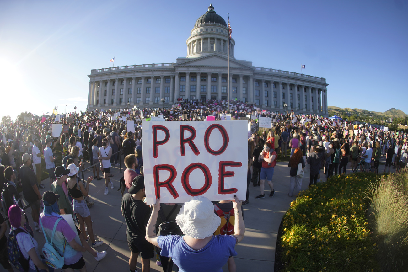 Bild von Demonstranten in den USA nach Abschaffung des Rechts auf Abtreibung