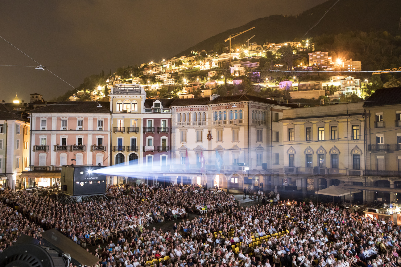 La cabina di proiezione in Piaza Grande a Locarno