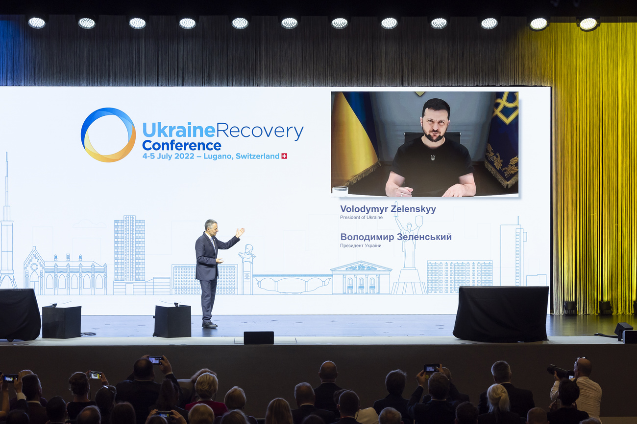 der Ukrainische Präsident wird per Video zugeschaltet