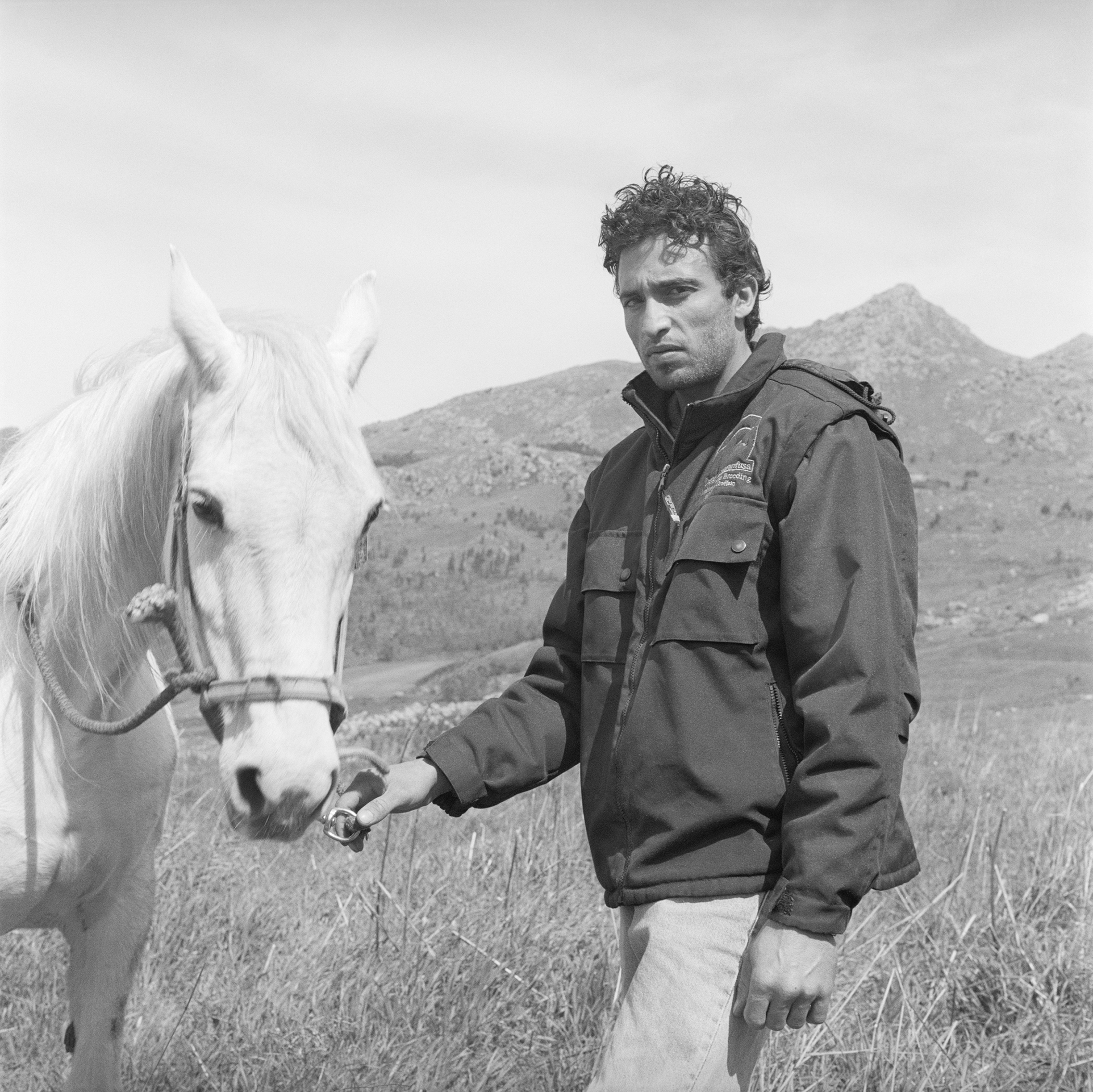 Homme avec un cheval