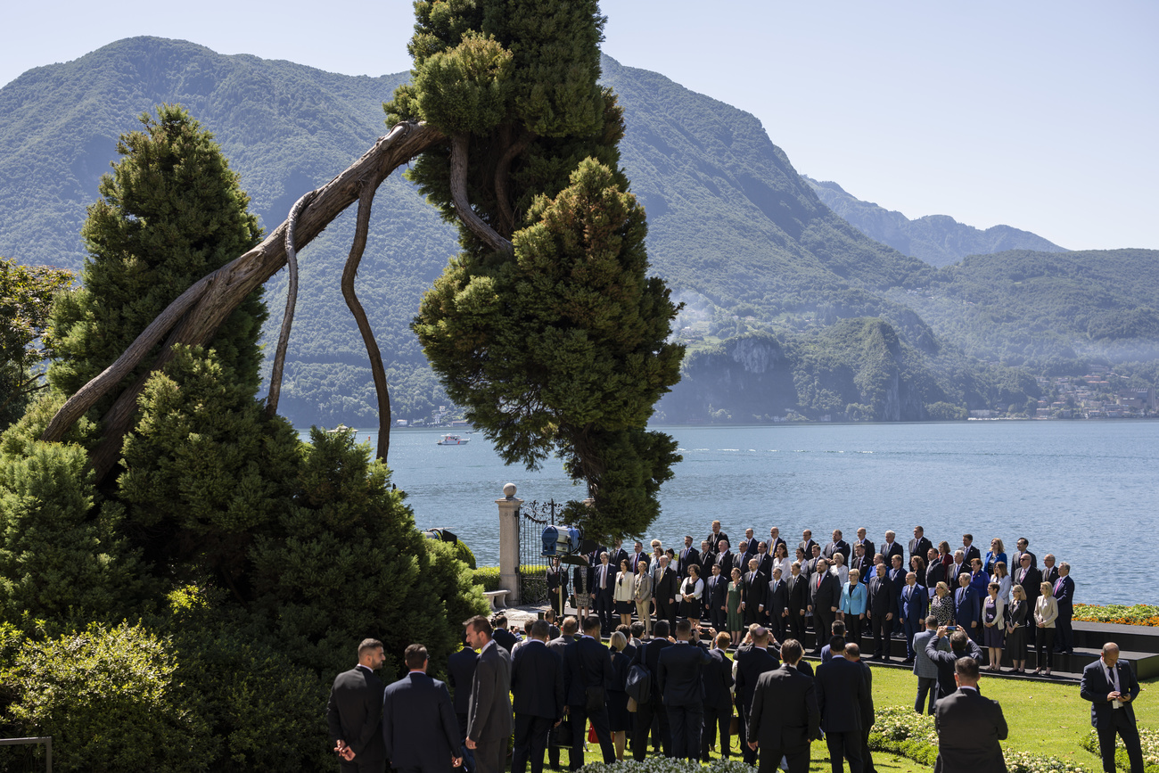 La foto finale con i partecipanti alla Conferenza.