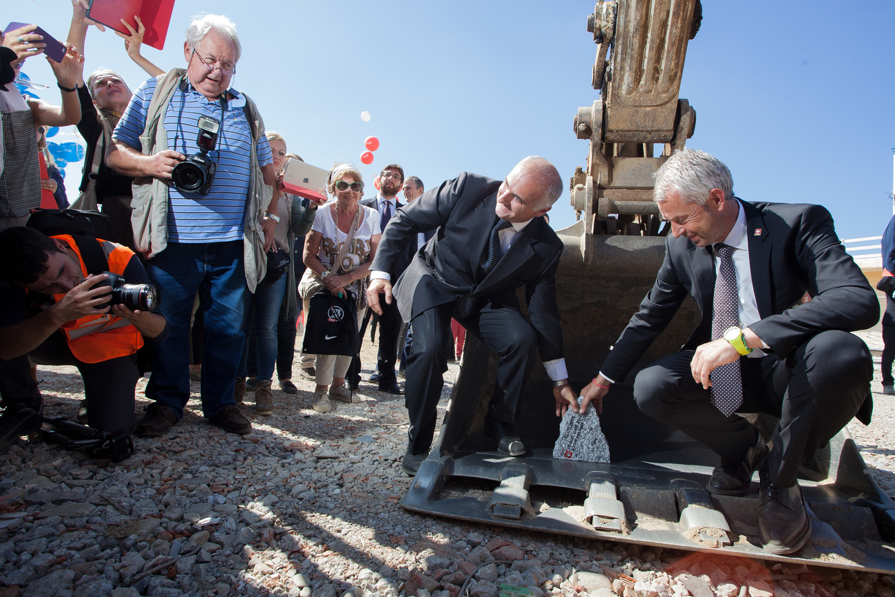 Rechts; Nicolas Bideau, links; Emanuele Rossetti.