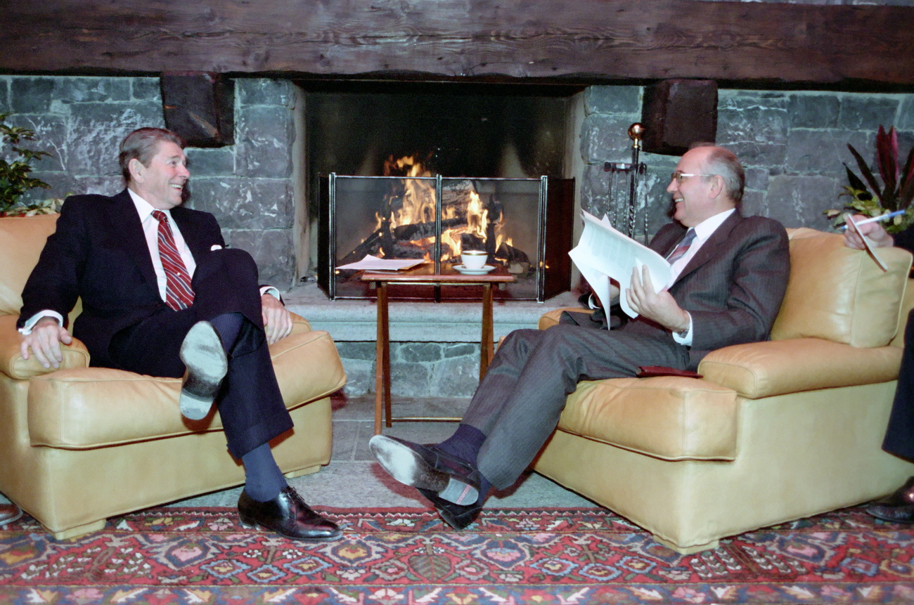 Gorbachov y Reagan