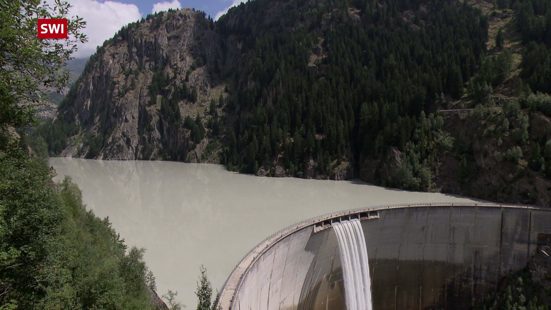 Gibedem dam in canton Valais.
