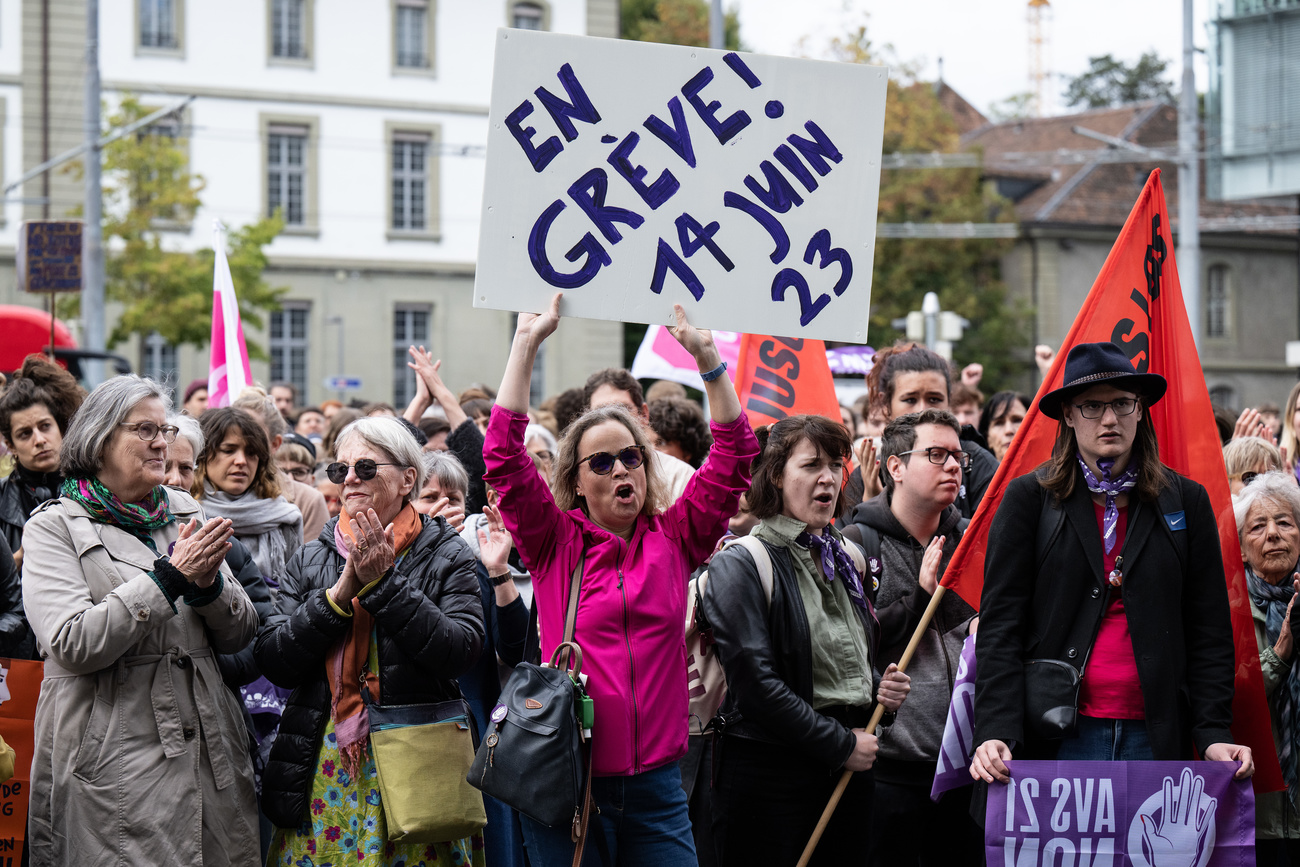 donne che manifestano