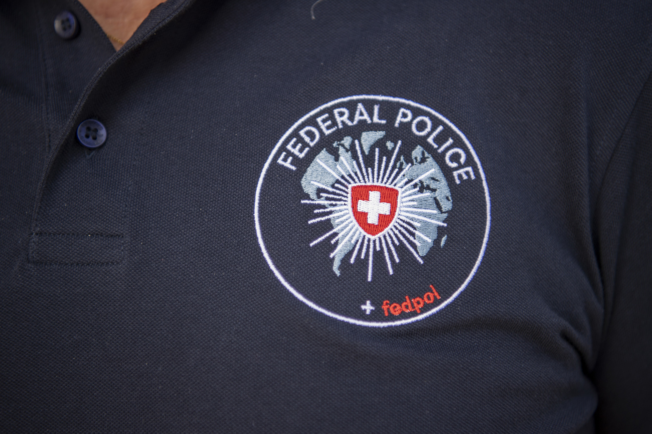 Federal police badge