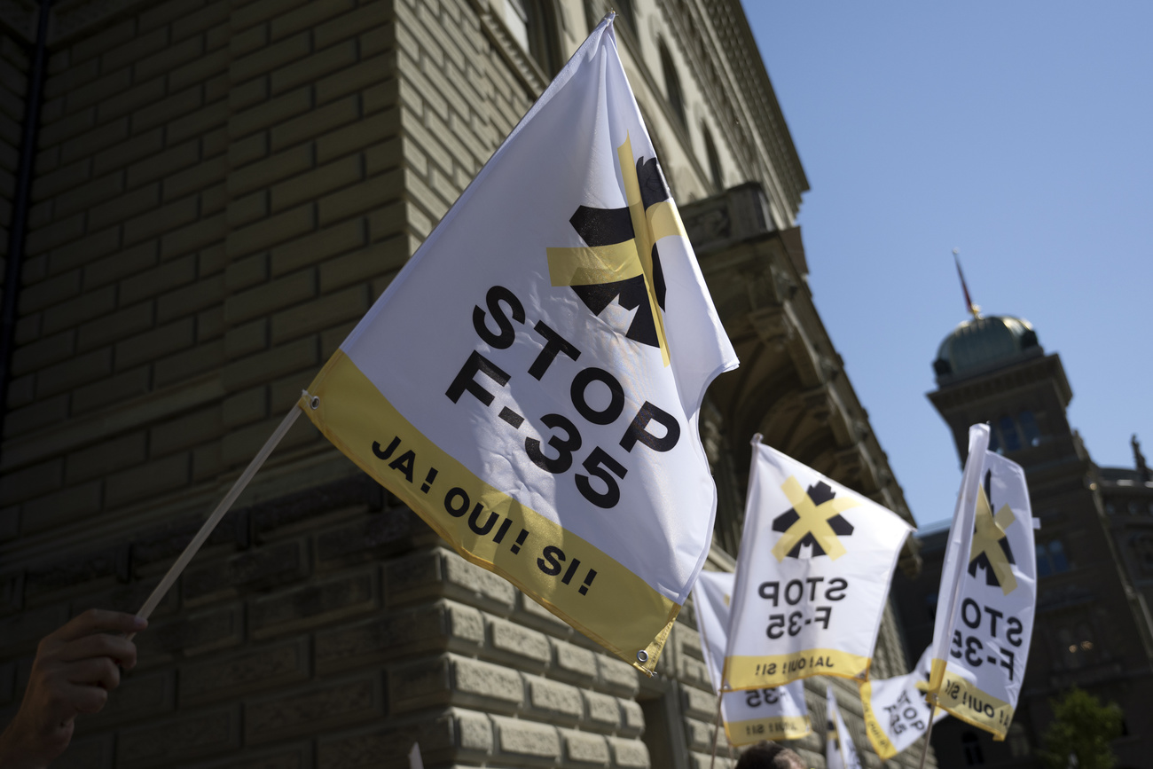 Fahne Stop F-35