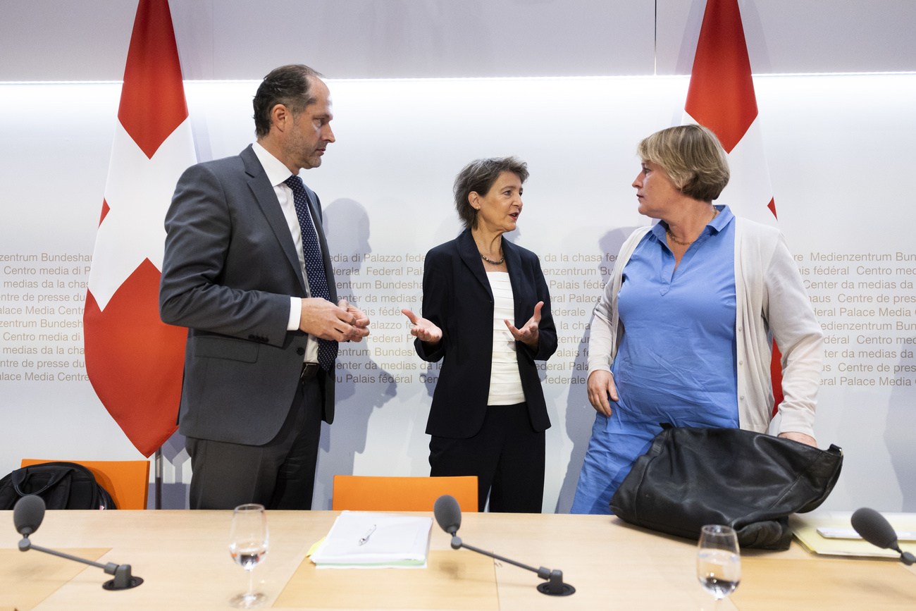 Medienkonferenz Sommaruga