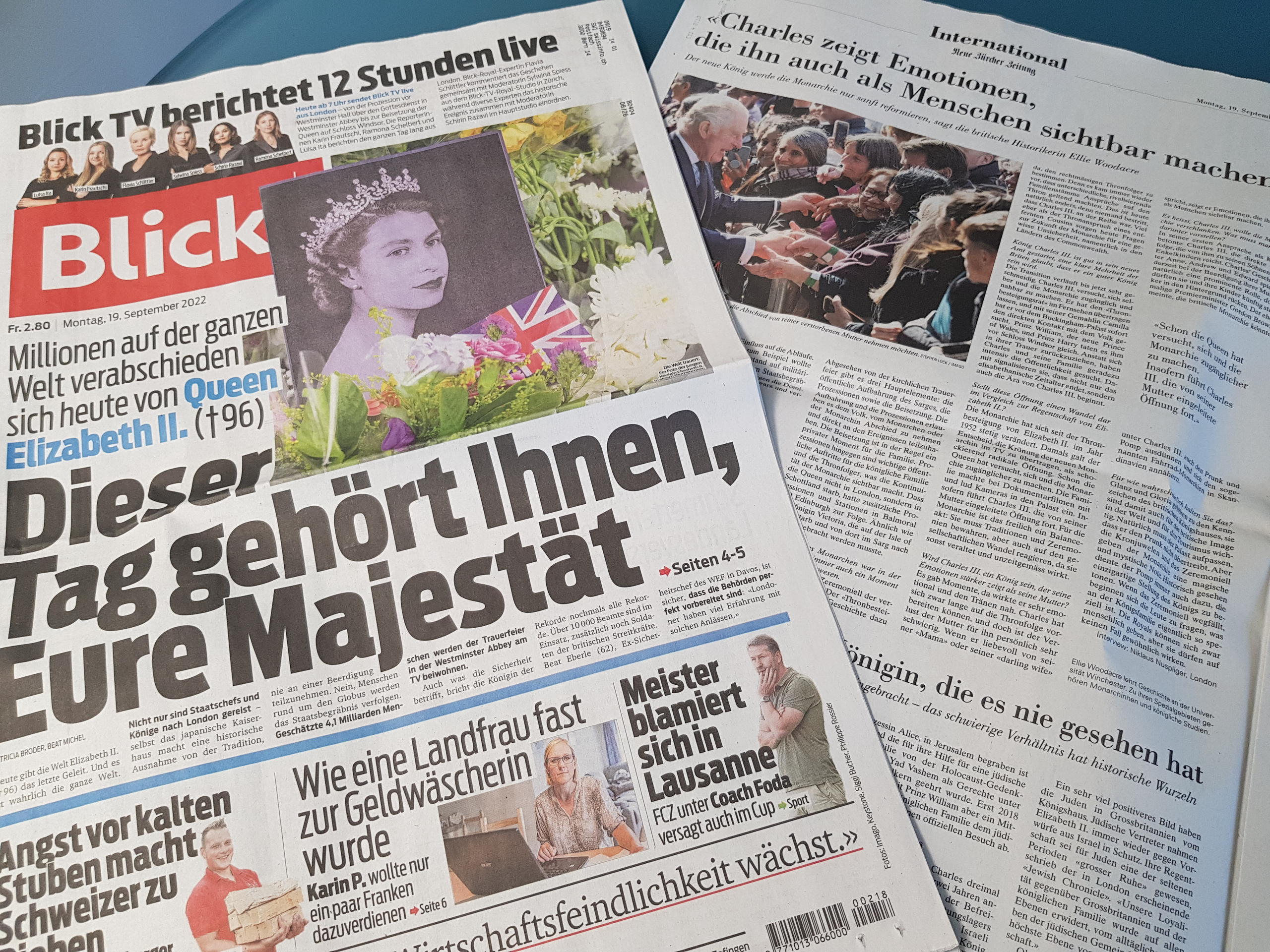 Zeitungen Blick und NZZ