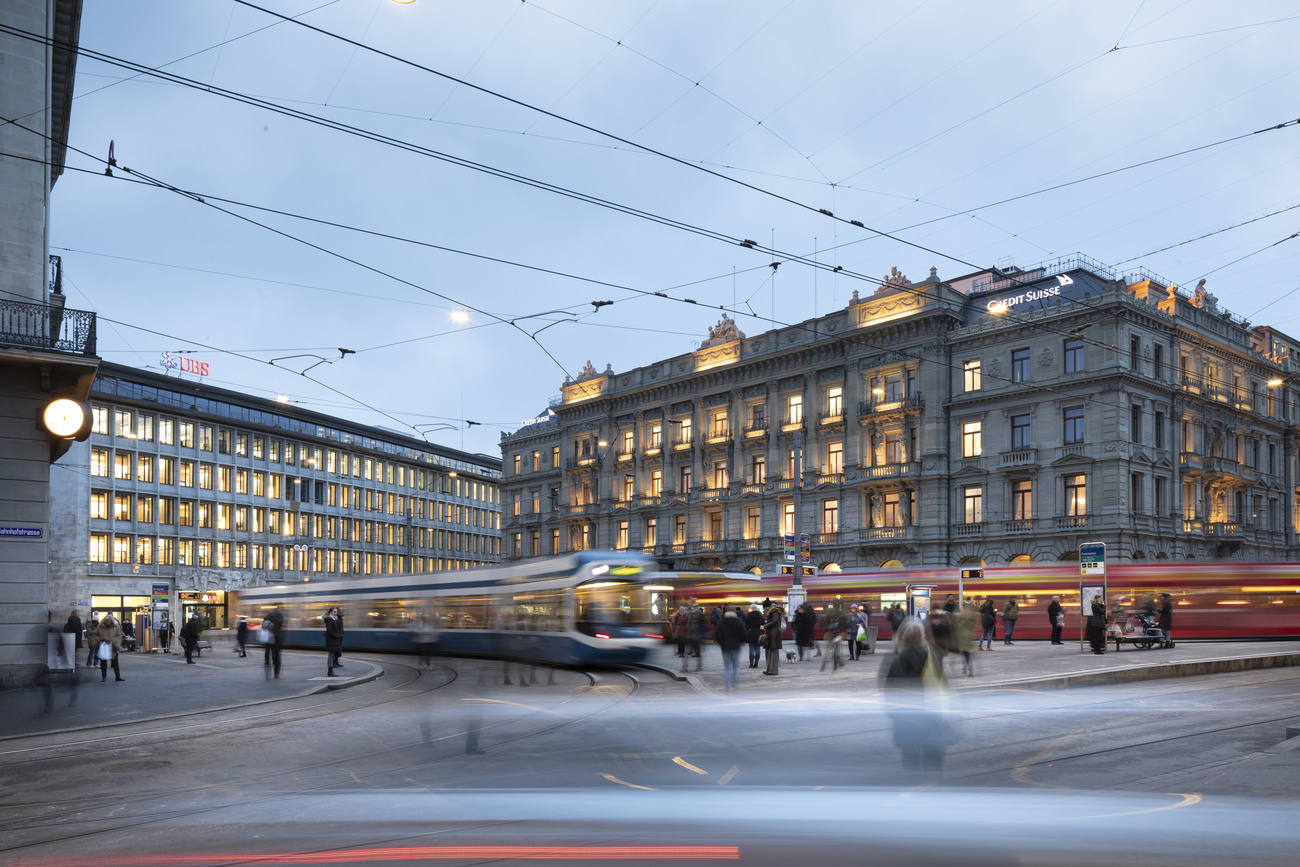 Bankenplatz Schweiz, Zürich Paradeplatz