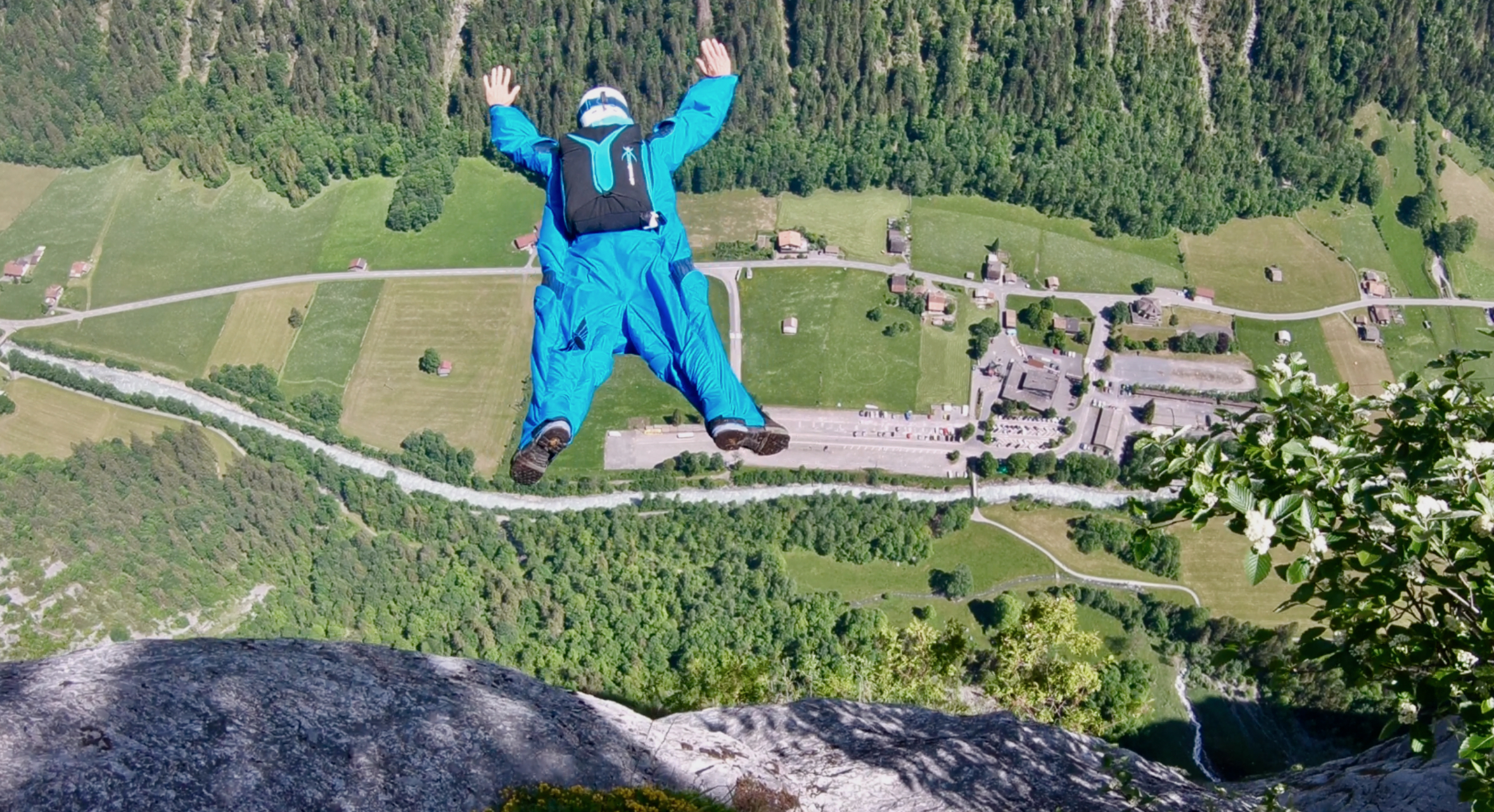 Base jumper