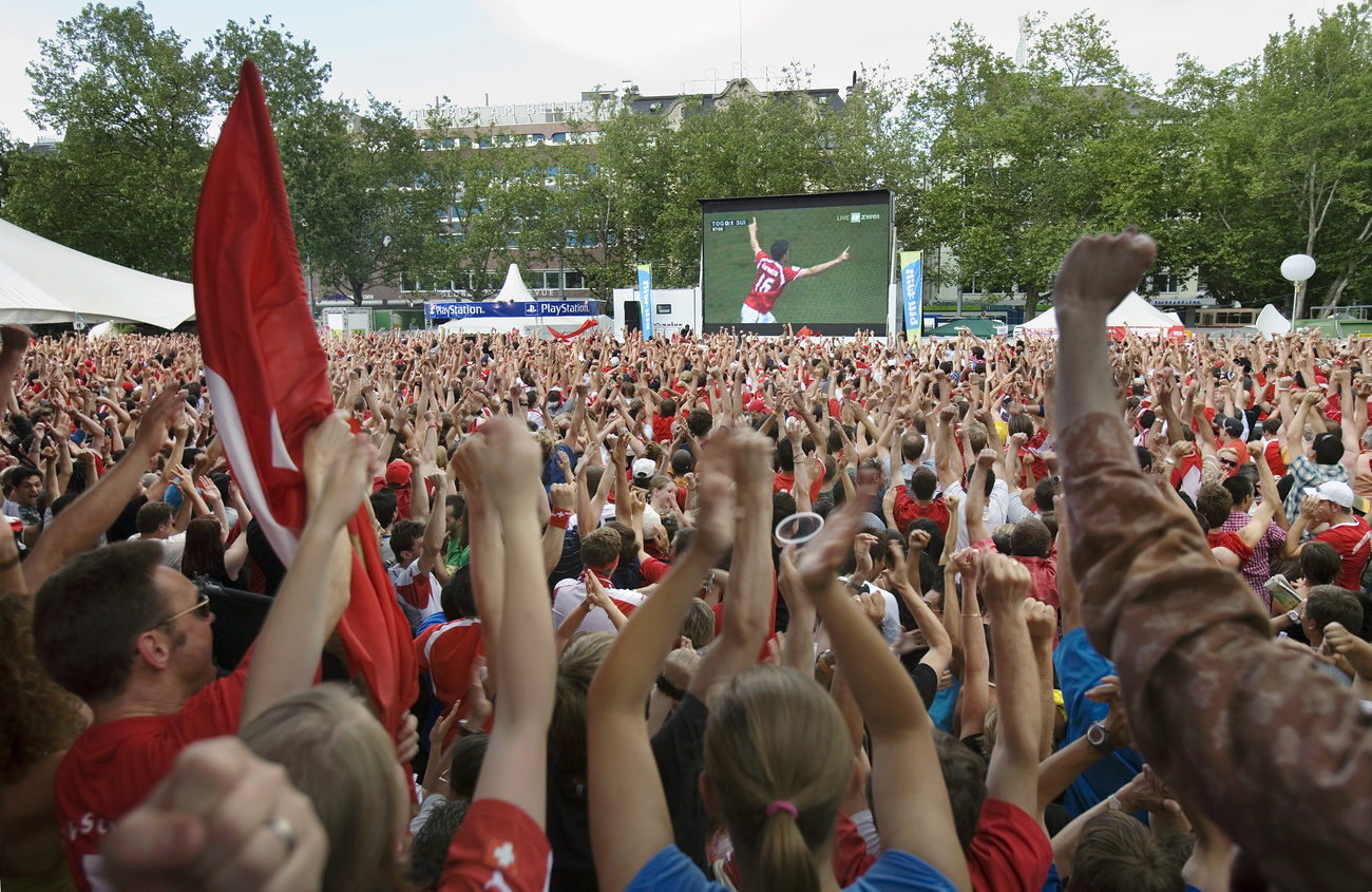 Tifosi della nazionale svizzera.