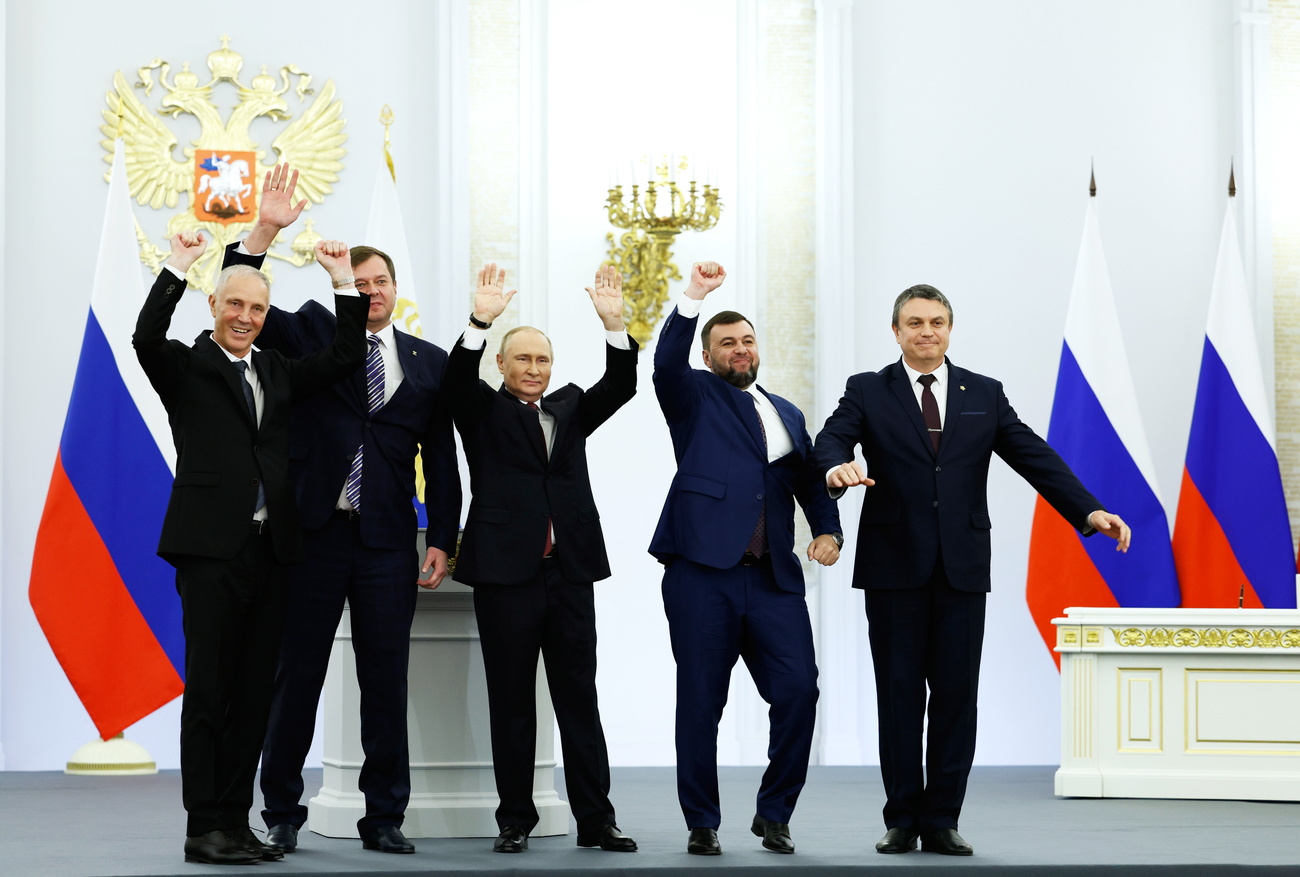 Putin and allies celebrate annexations