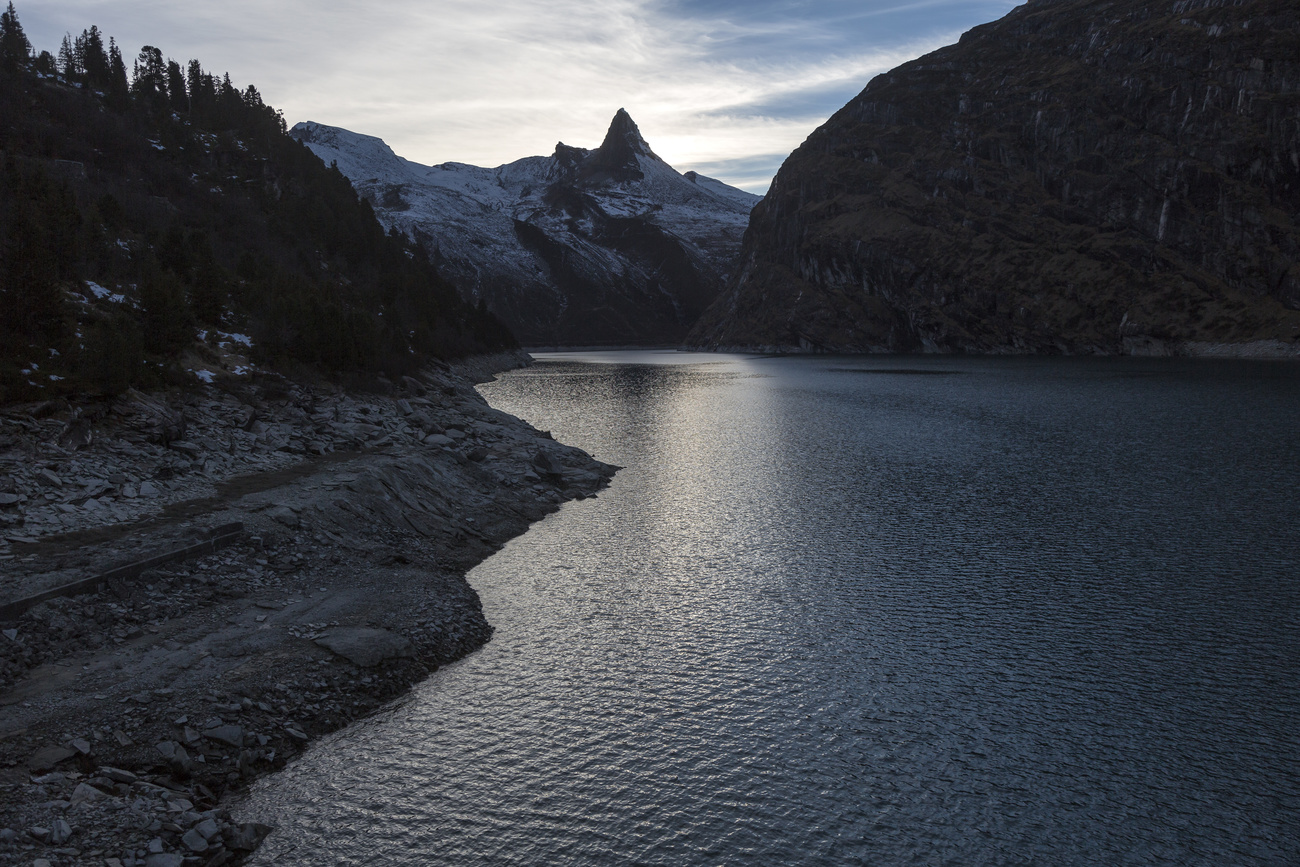 Zervreila see