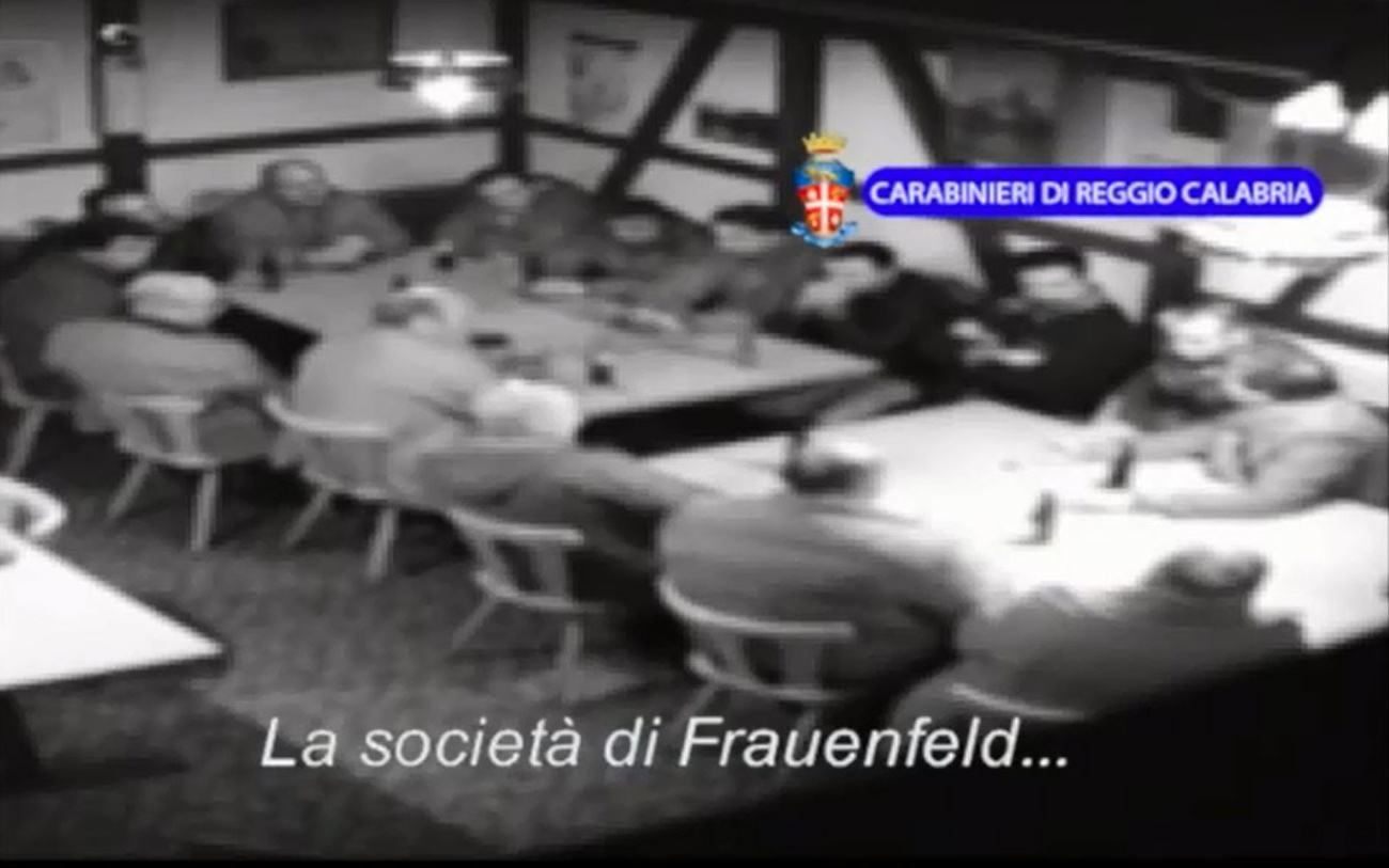 Aufnahme von einer Mafia-Versammlung in der Schweiz