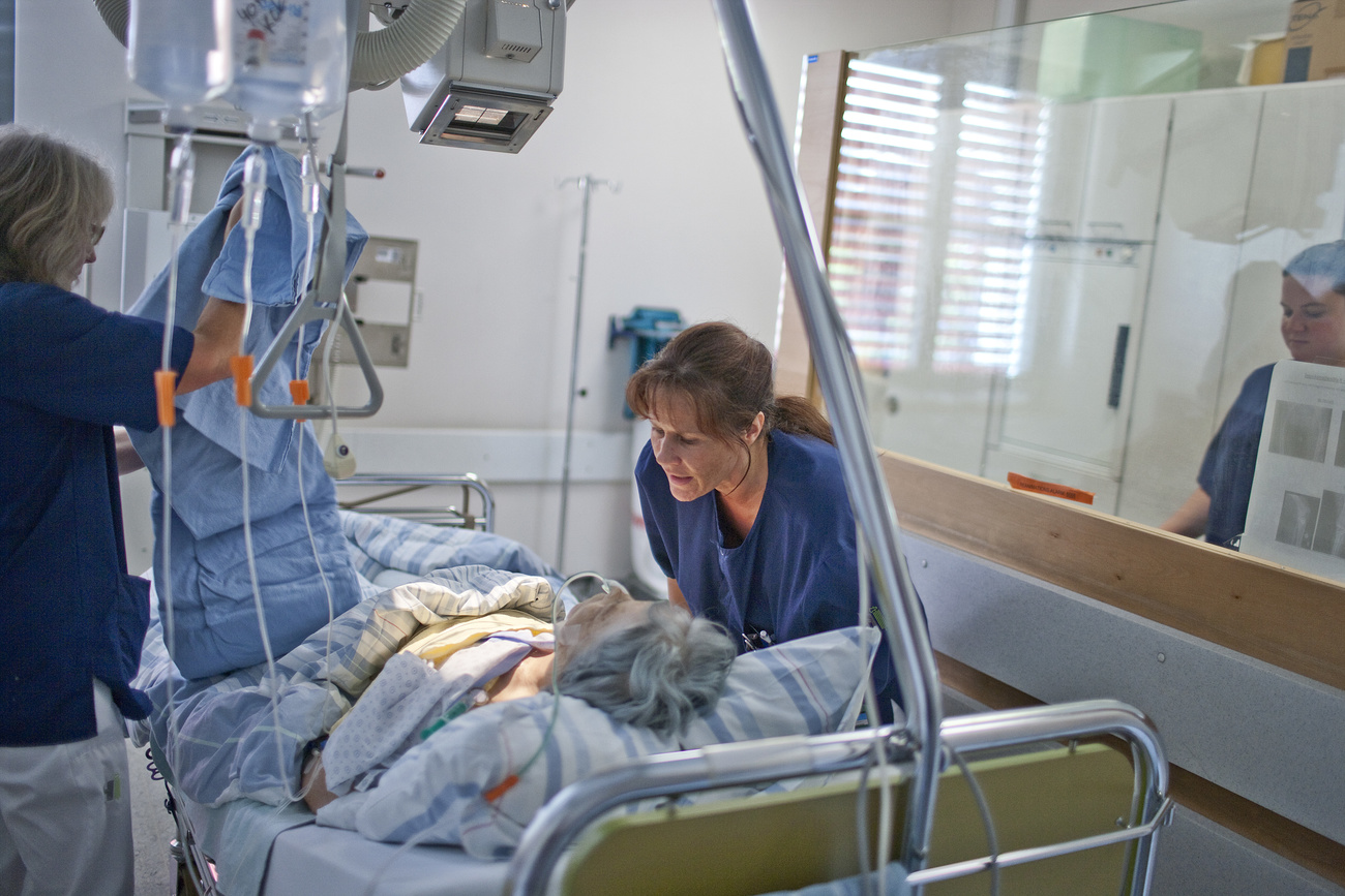 Patientin in Spitalbett