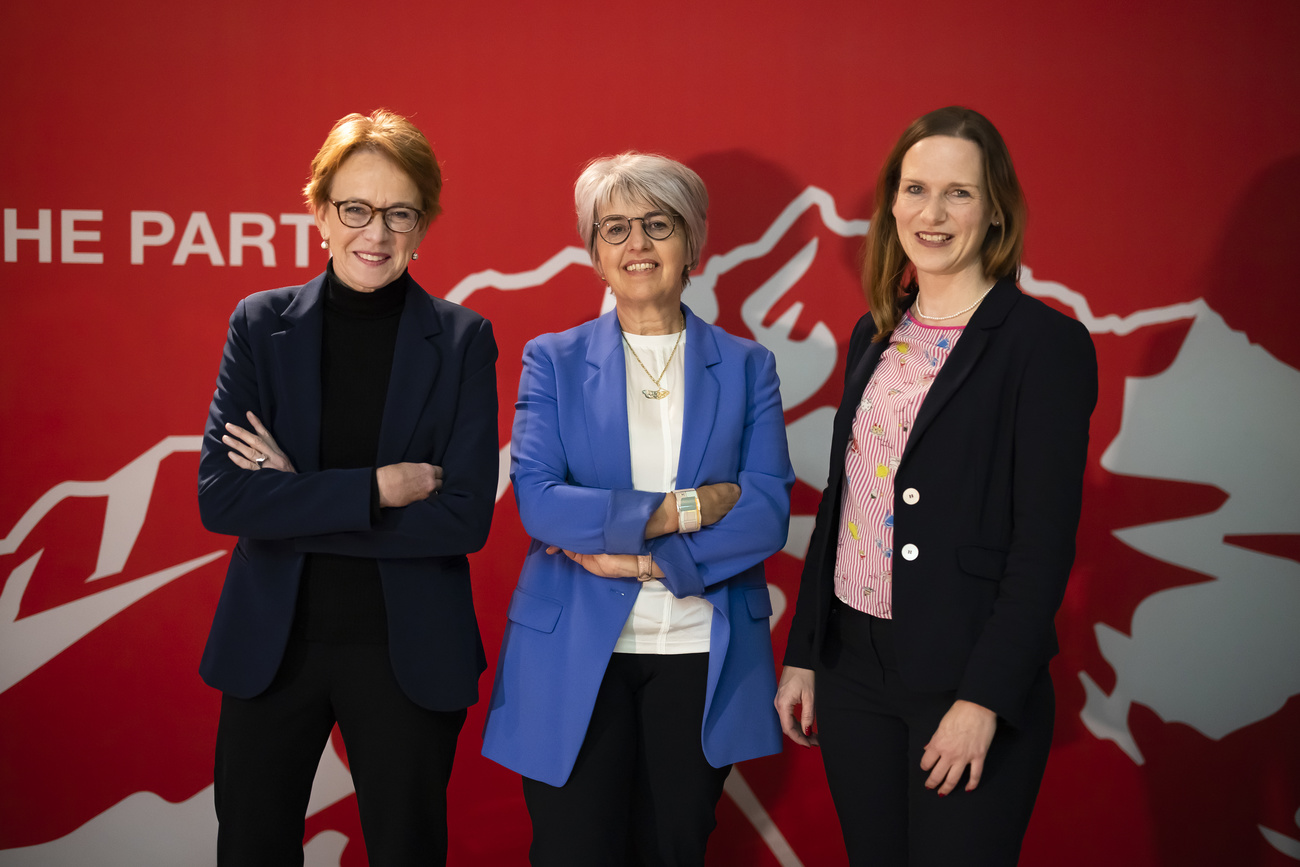 Eva Herzog, Elisabeth Baume-Schneider e Evi Allemann.