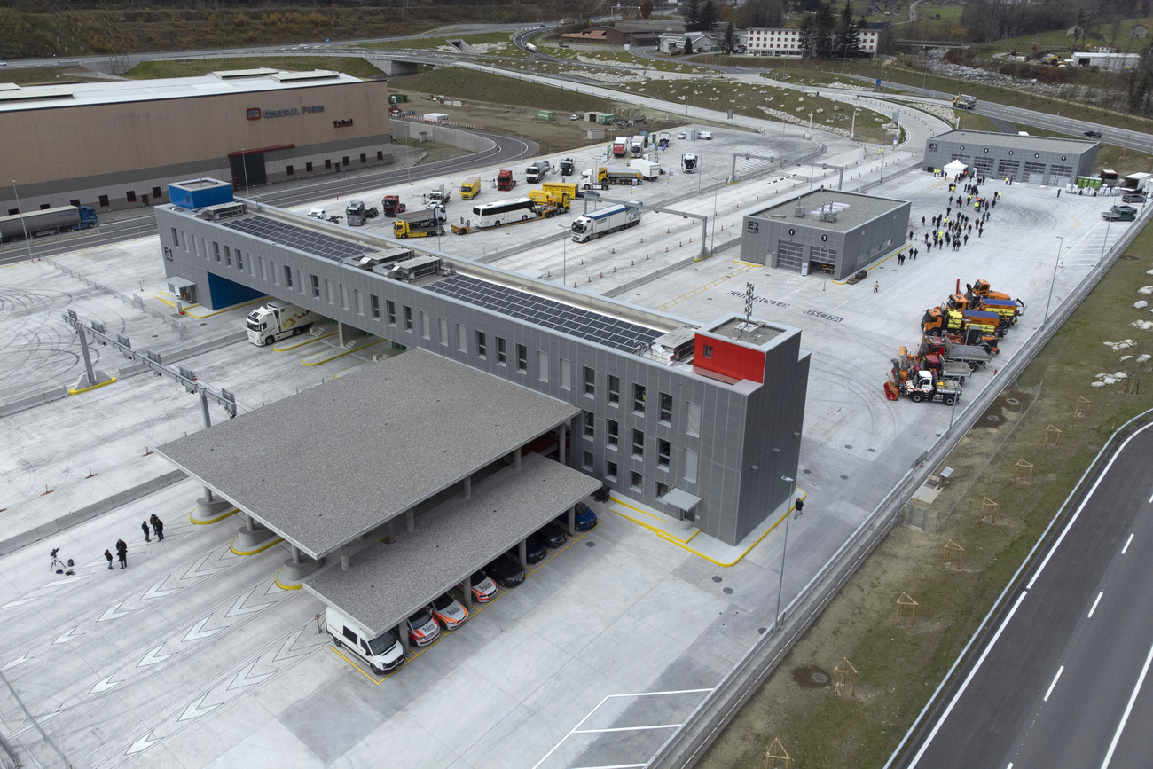 Il centro di controllo di Giornico, nel nord del Ticino.