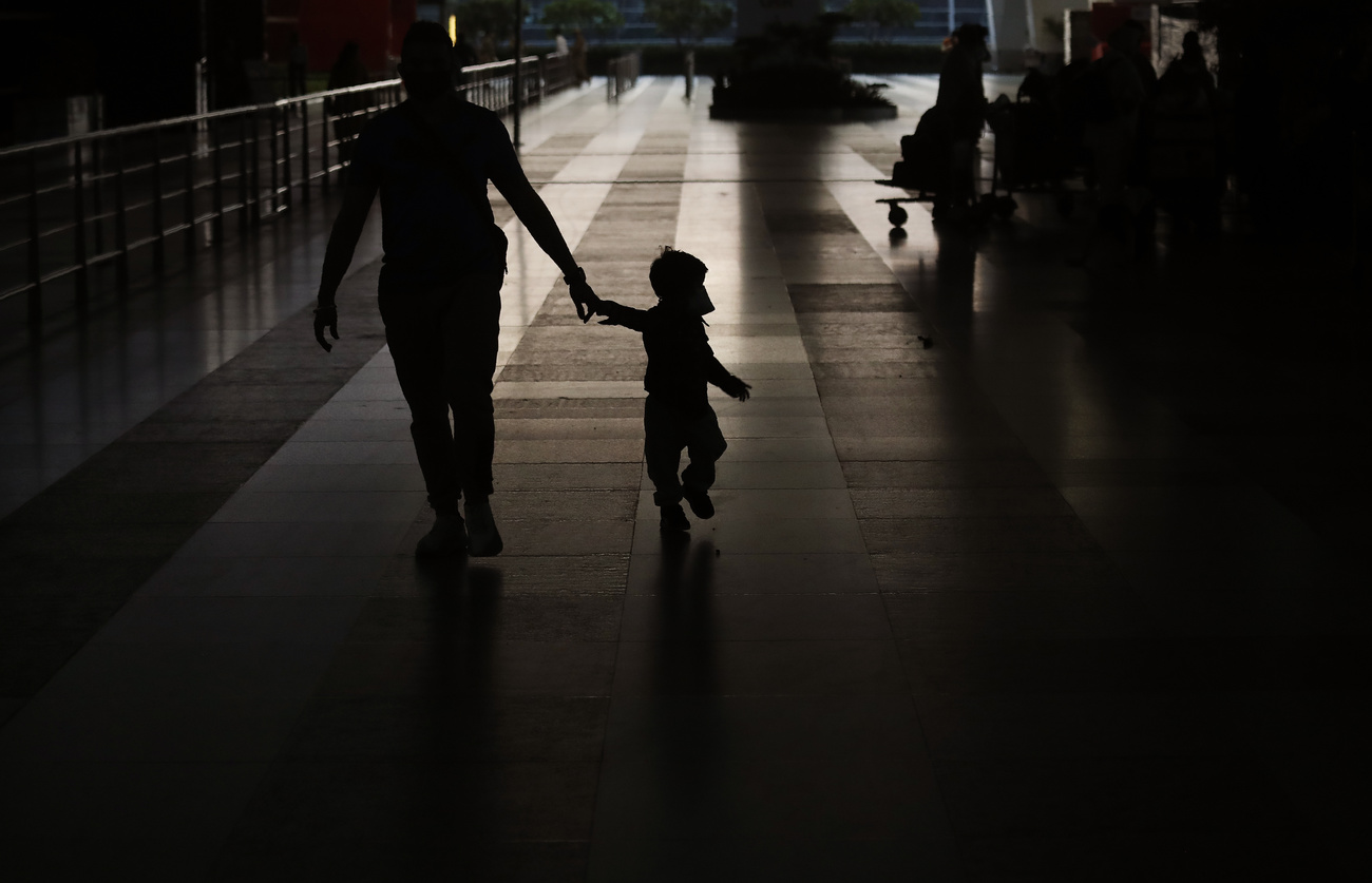 Abduting Parental child abductions on the rise in Switzerland - SWI swissinfo.ch